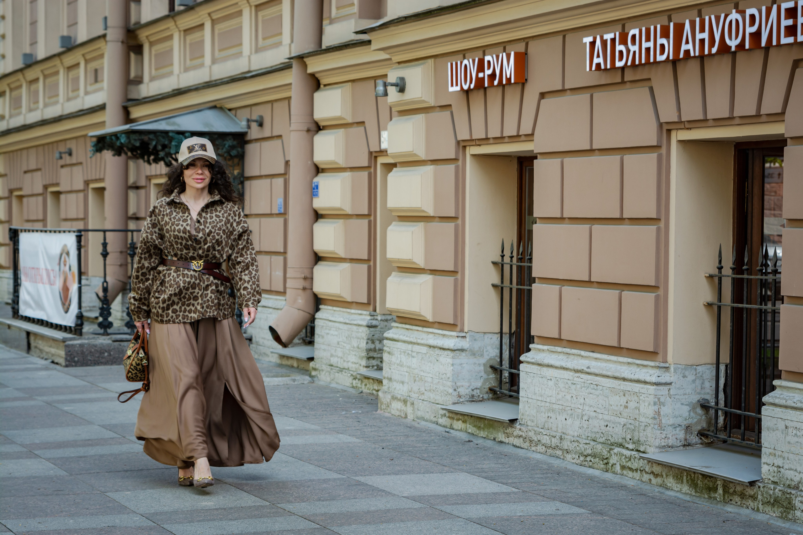Шопинг со стилистом. Портретный фотограф в Санкт-Петербурге Дмитриева Наталия