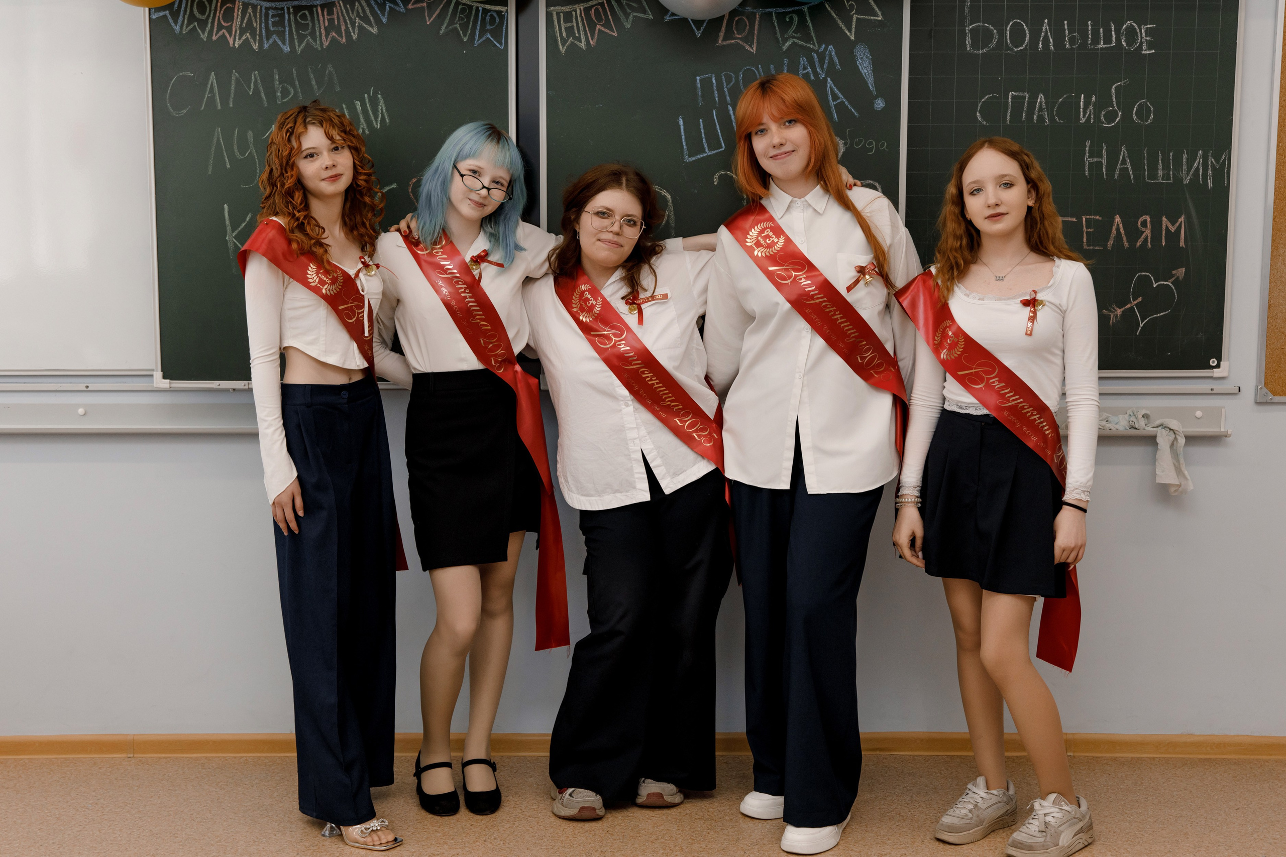 Школа 107 г. Краснодар. Выпускные альбомы в Краснодарском крае