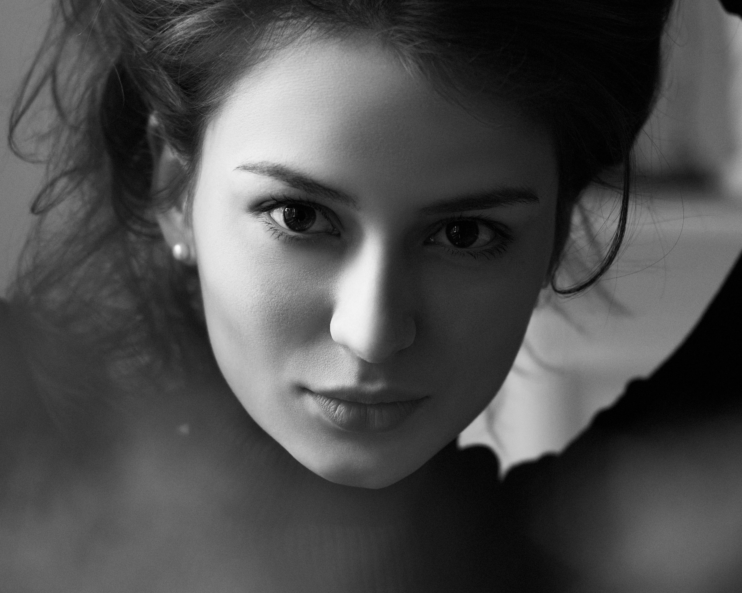 Женский портрет. Портретный фотограф Белград Матвей Кармаков