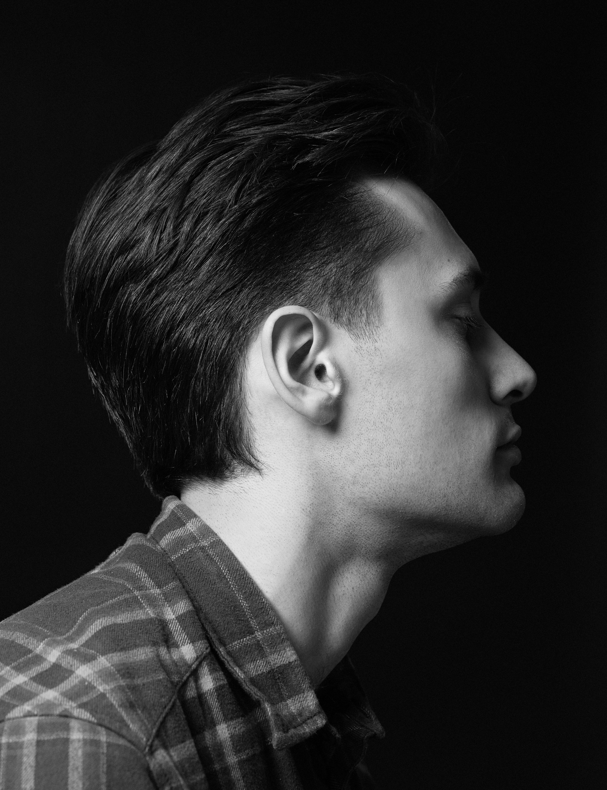 Актерское портфолио СПб. Портретный фотограф Белград Матвей Кармаков