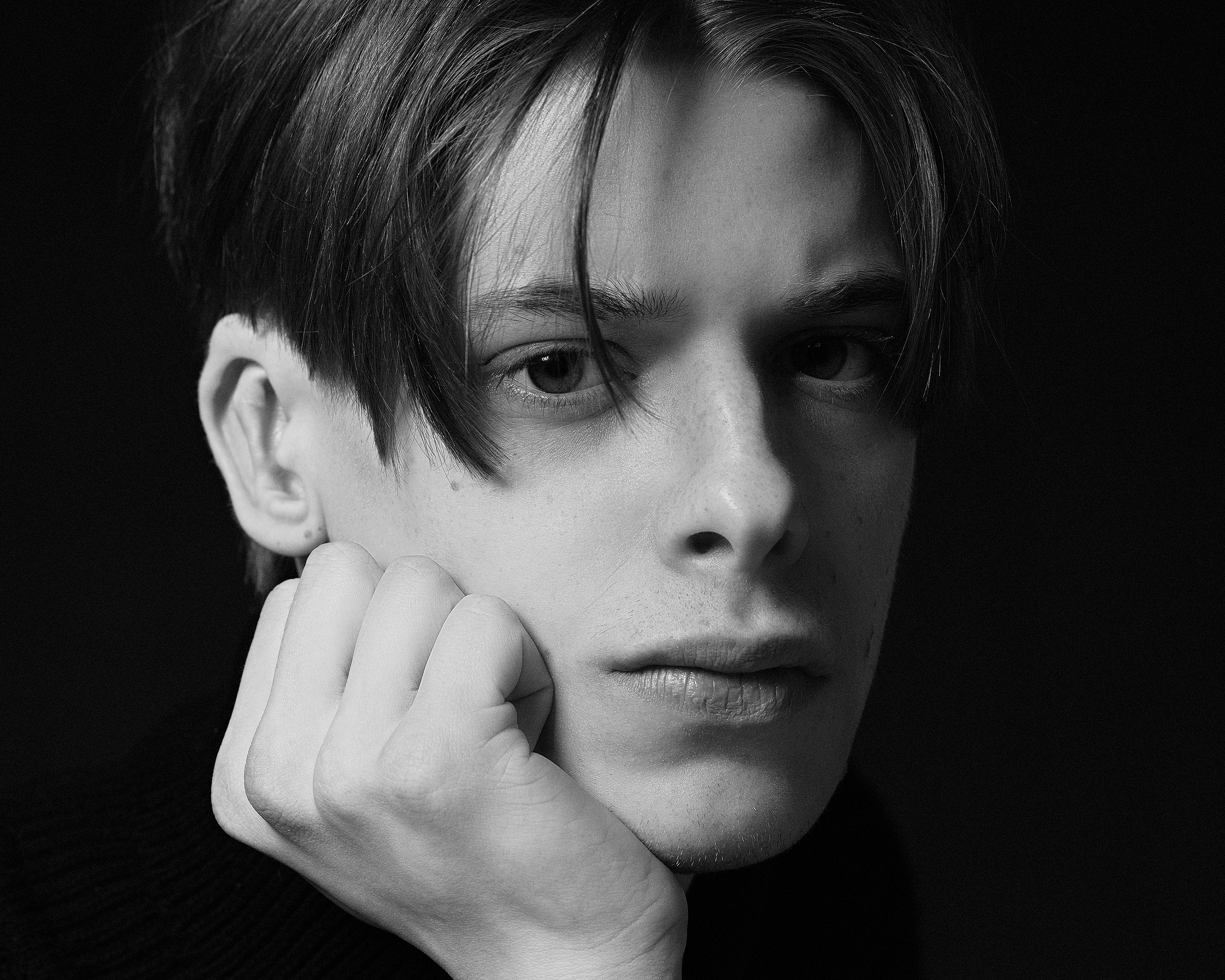 Актерское портфолио. Портретный фотограф Белград Матвей Кармаков