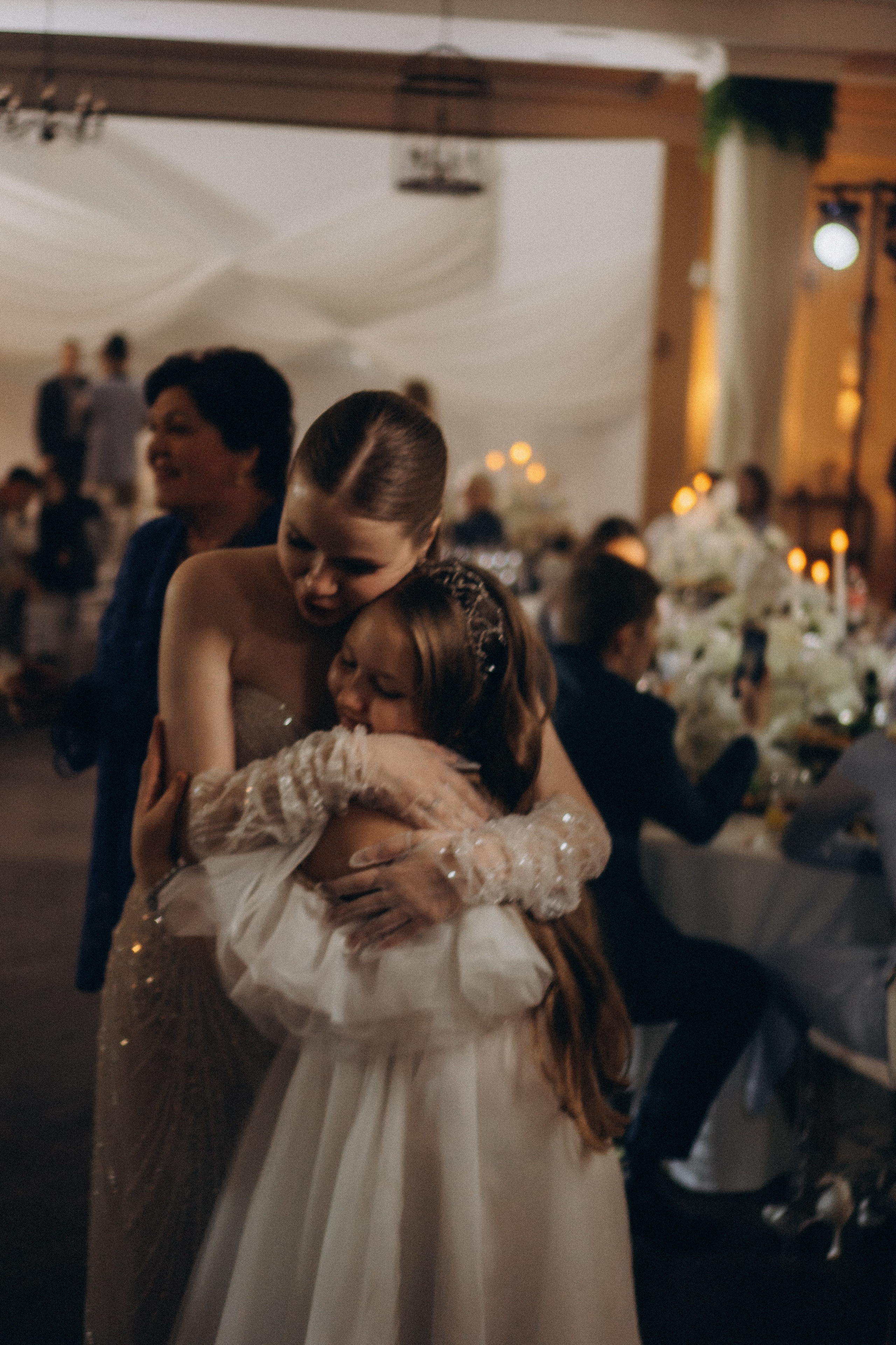 СЬЕМКА СВАДЕБНОГО БАНКЕТА (СНЯТО В СИБИРЕ В НИЖНЕВАРТОВСКЕ). Профессиональный фотограф, Санкт-Петербург — Виктория Богомолова