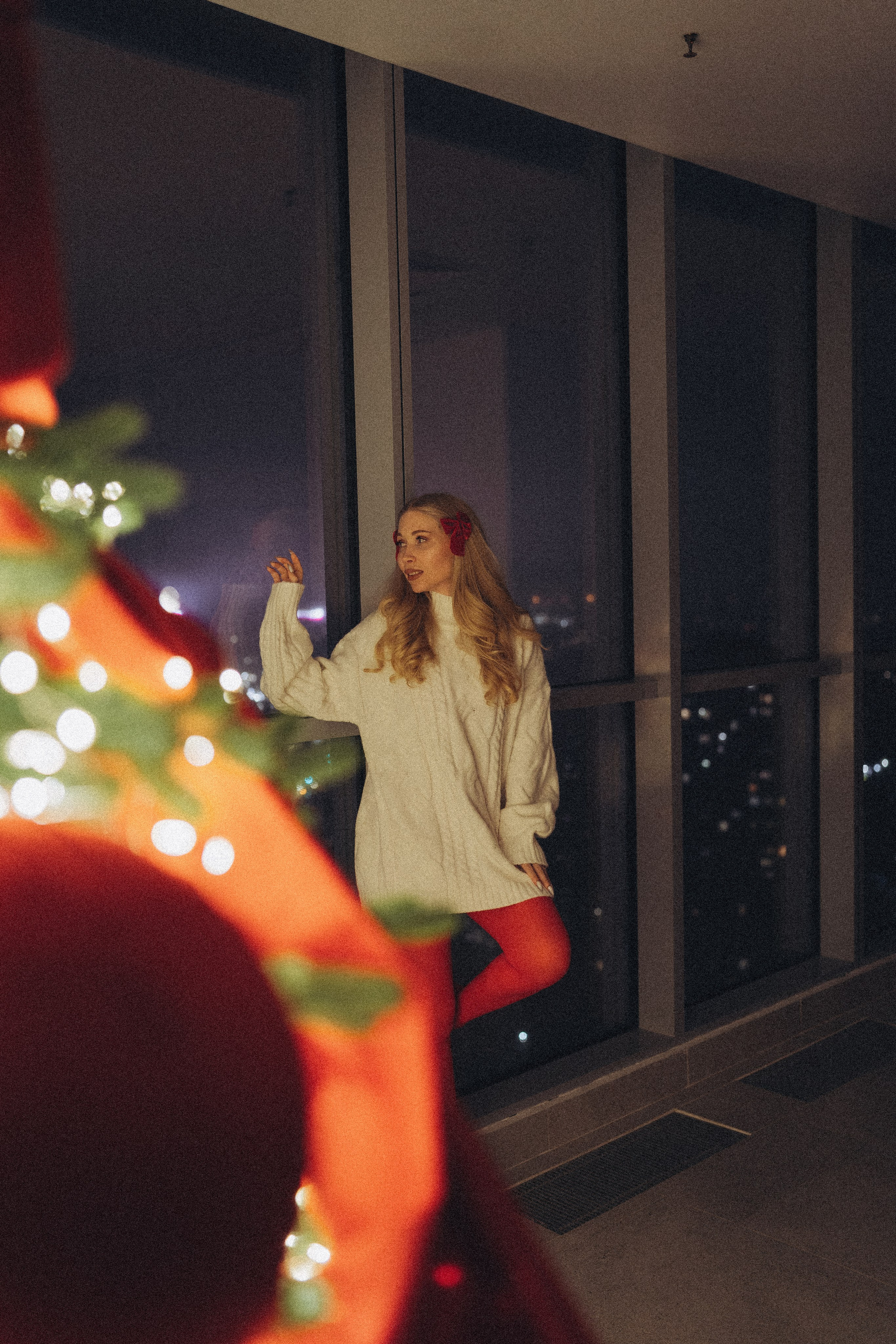 ФОТОСЕССИЯ К НОВОМУ ГОДУ В СТУДИИ С ЕЛОЧКОЙ КРАСИВЫЙ ОБРАЗ. Профессиональный фотограф, Санкт-Петербург — Виктория Богомолова