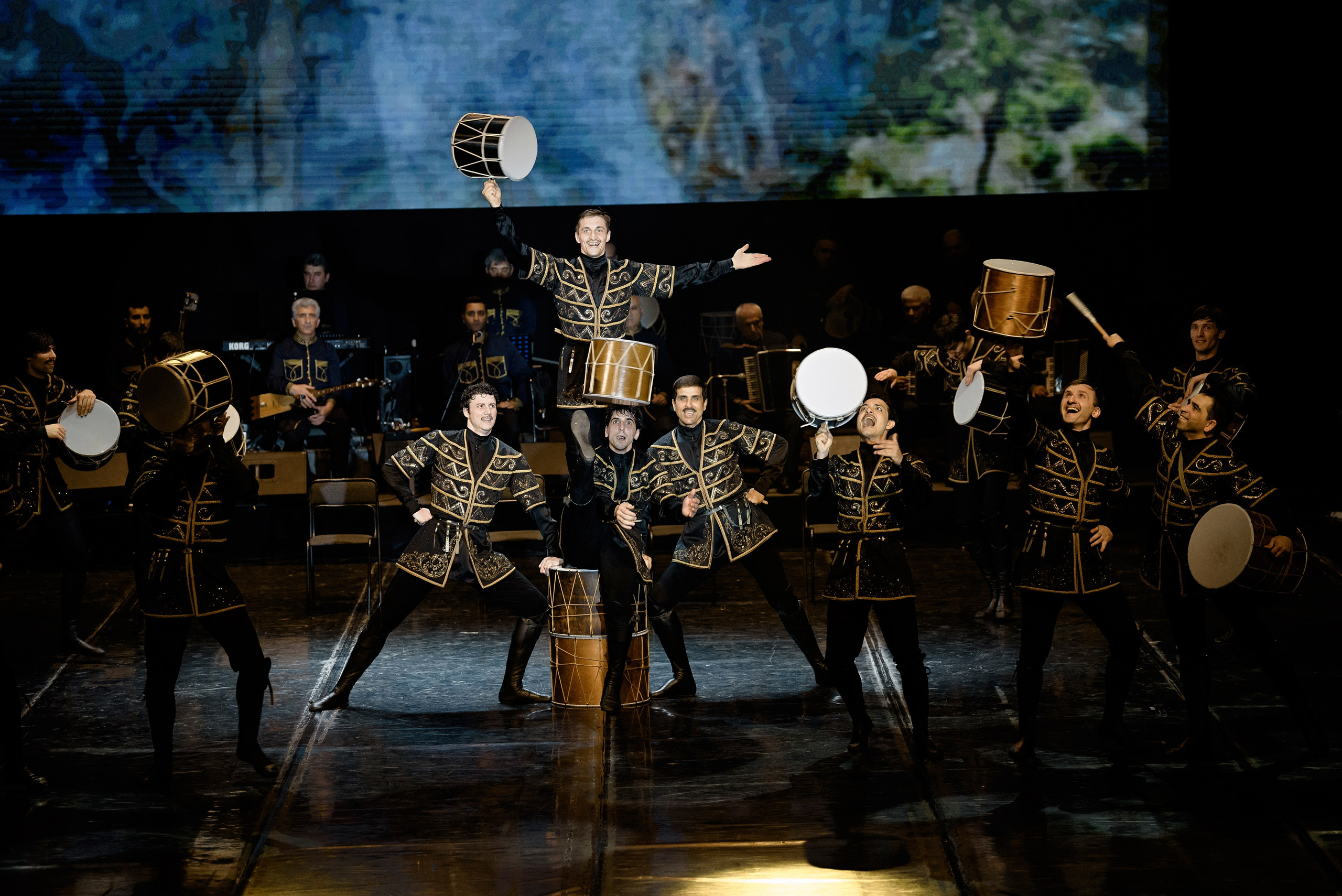 Ансамбль «Лезгинка» концерт в Махачкале. РЕПОРТАЖНЫЙ И БИЗНЕС ФОТОГРАФ В МОСКВЕ, ЕГОР НИКОЛАЕВ