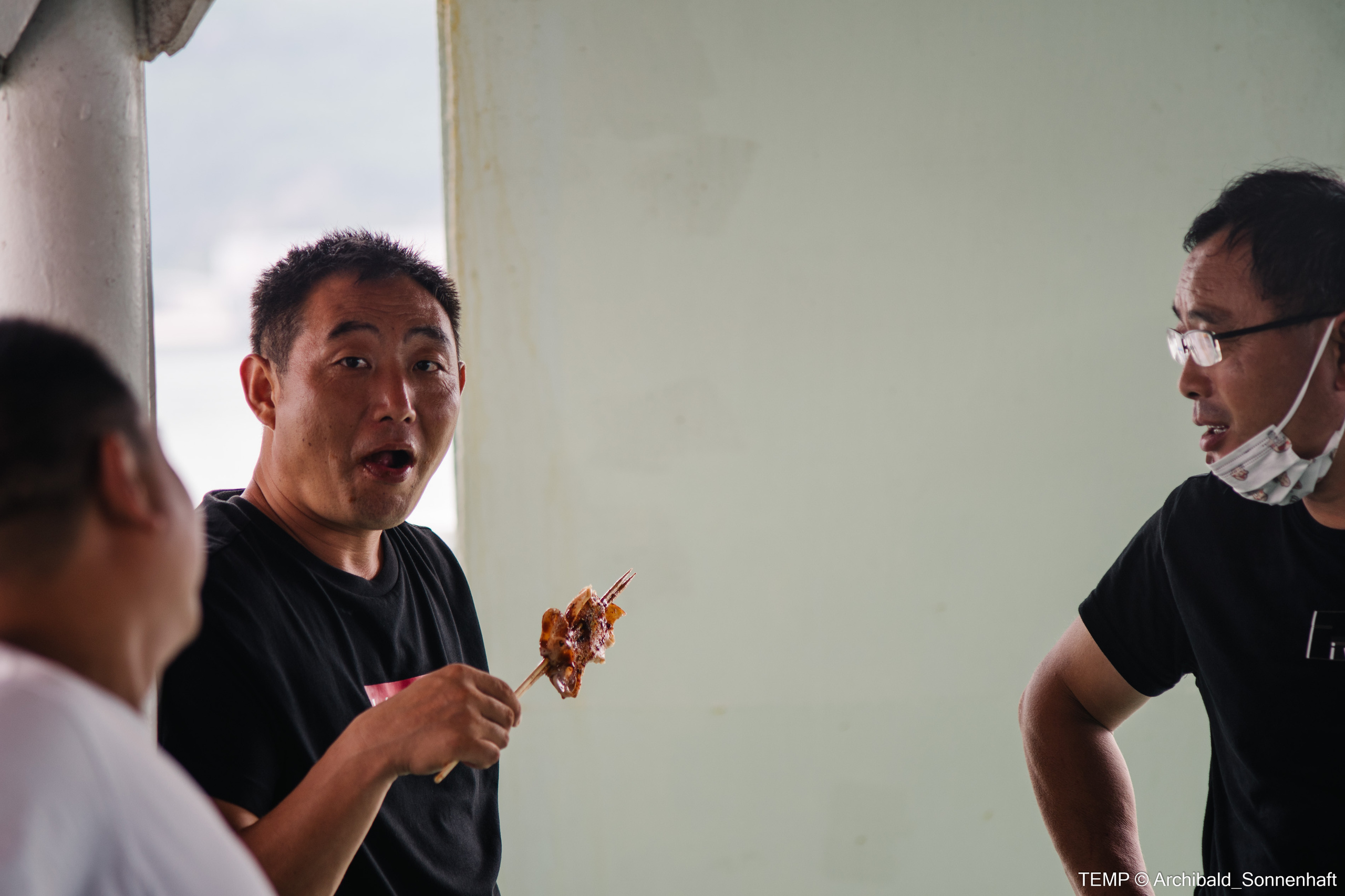 Small tourist island (Yantai district, China). Photographer in Guangzhou, China. Archibald Sonnenhaft