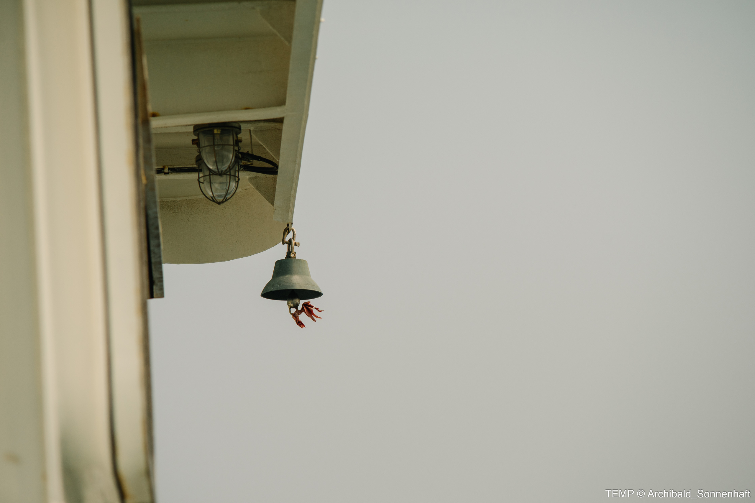 Small tourist island (Yantai district, China). Photographer in Guangzhou, China. Archibald Sonnenhaft