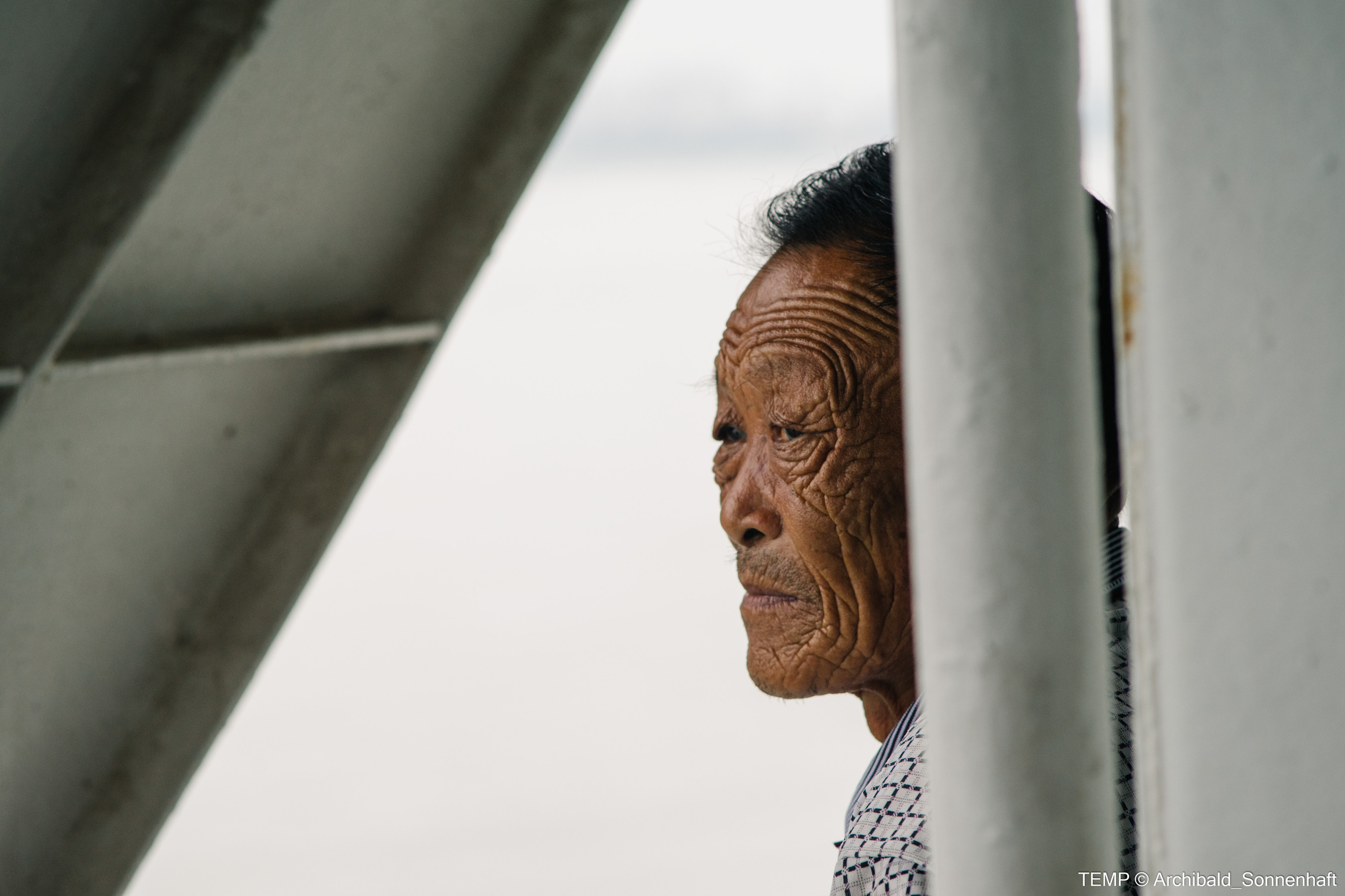 Small tourist island (Yantai district, China). Photographer in Guangzhou, China. Archibald Sonnenhaft