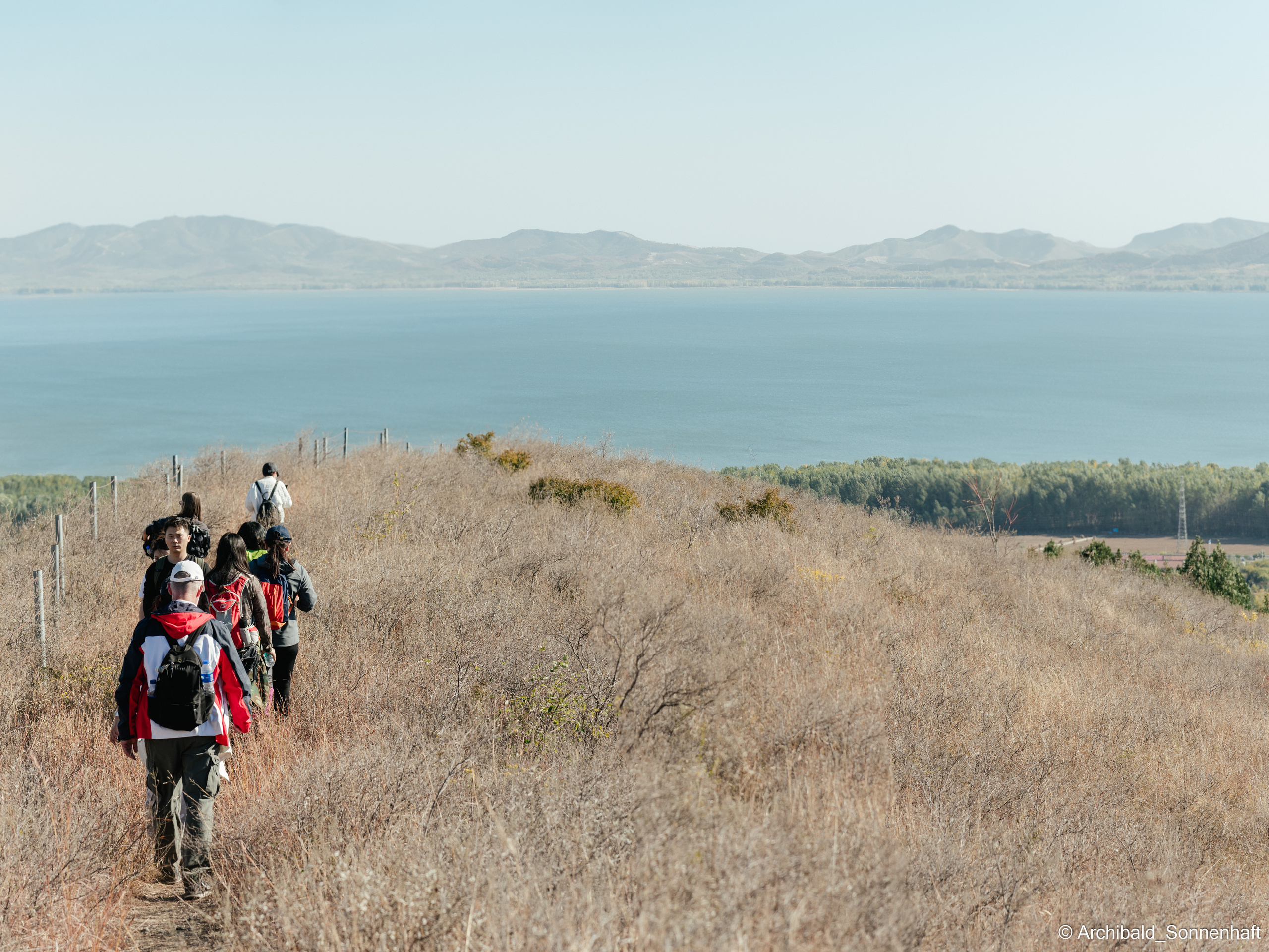 Hiking in Panlai. Photographer in Guangzhou, China. Archibald Sonnenhaft