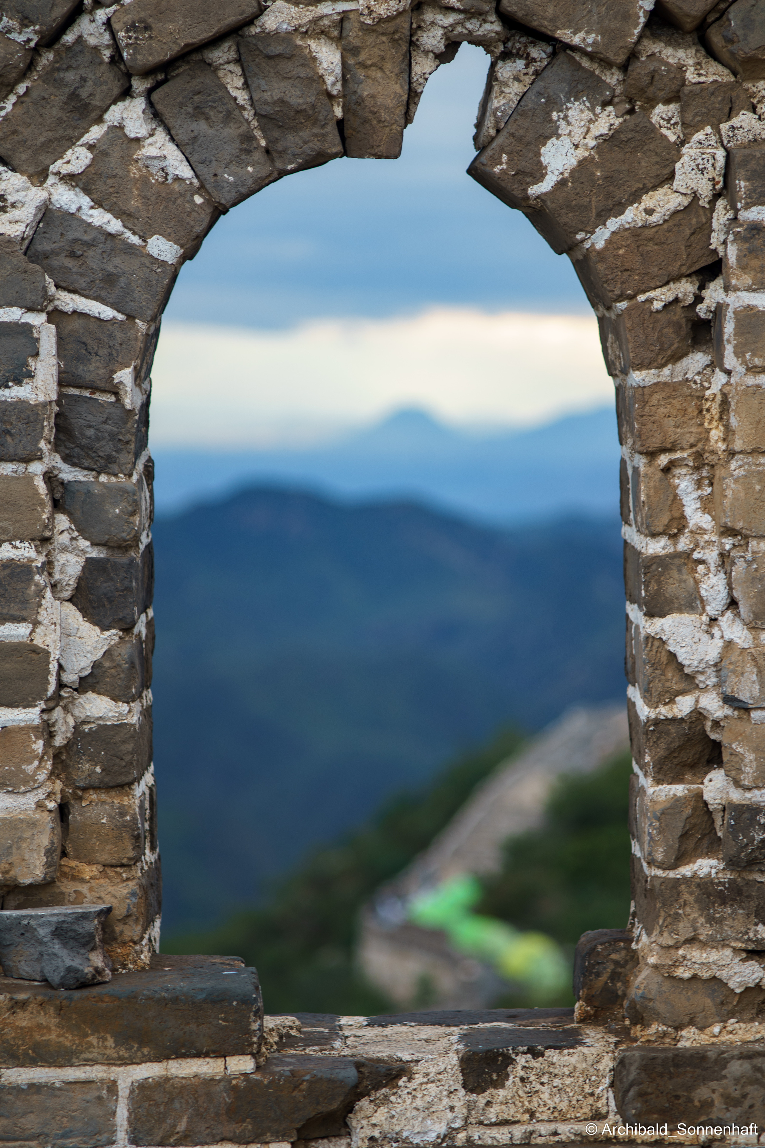 Light, beautiful, vertical. Photographer in Guangzhou, China. Archibald Sonnenhaft