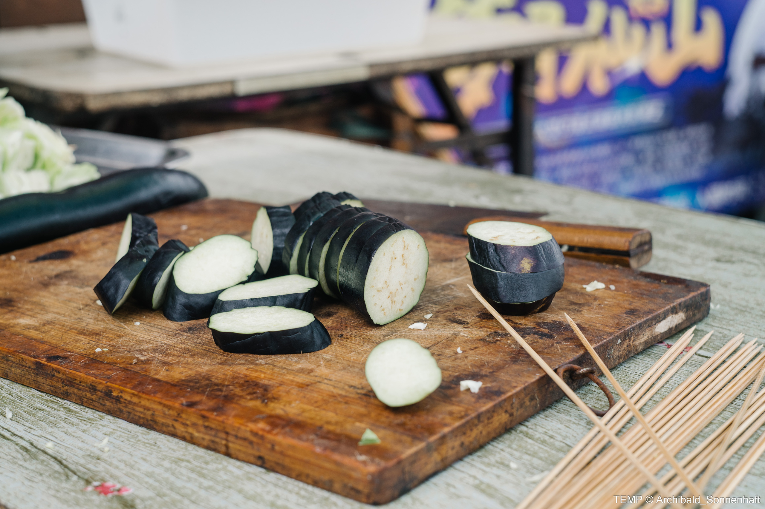 Small tourist island (Yantai district, China). Photographer in Guangzhou, China. Archibald Sonnenhaft