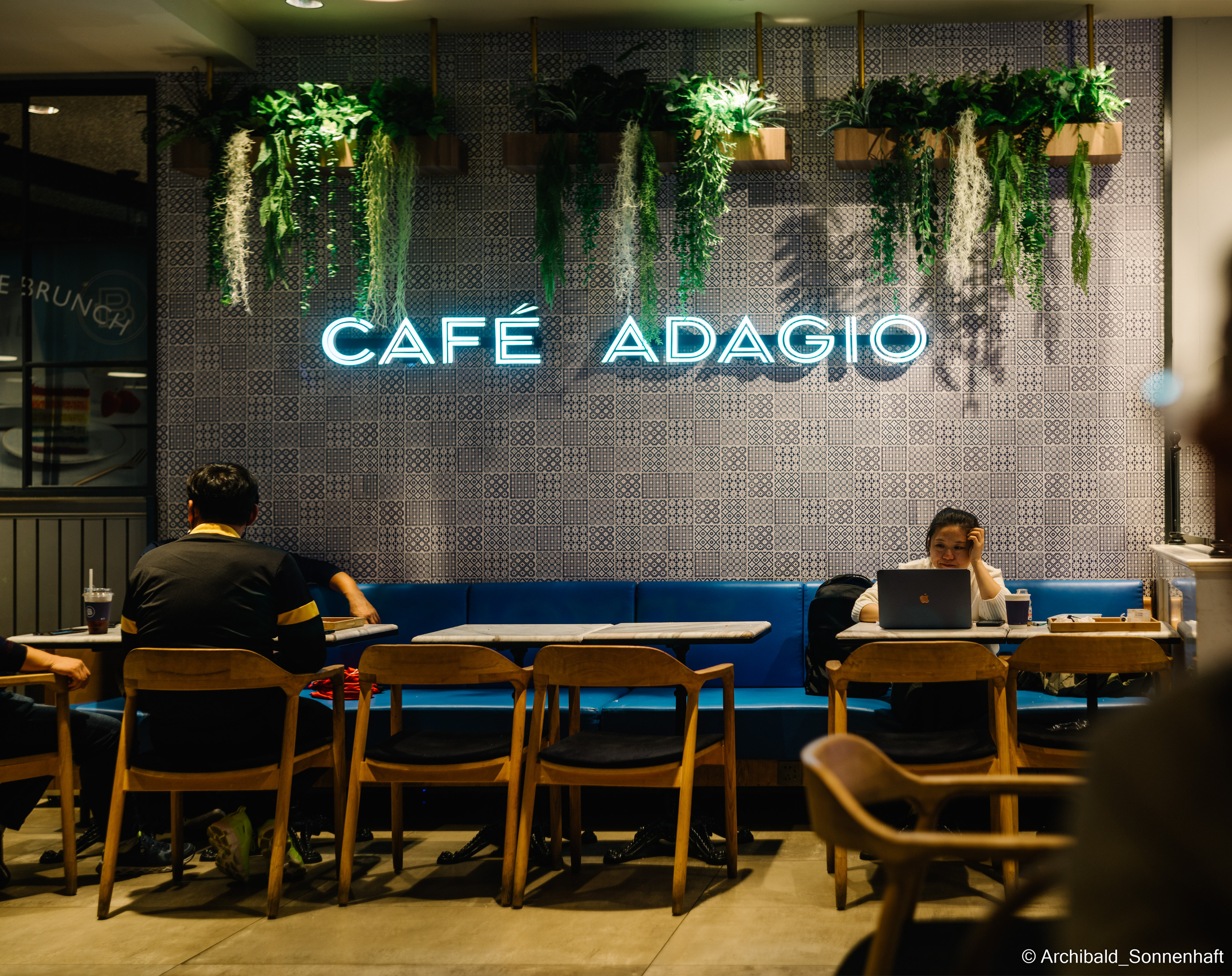 Aocheng. Photographer in Guangzhou, China. Archibald Sonnenhaft