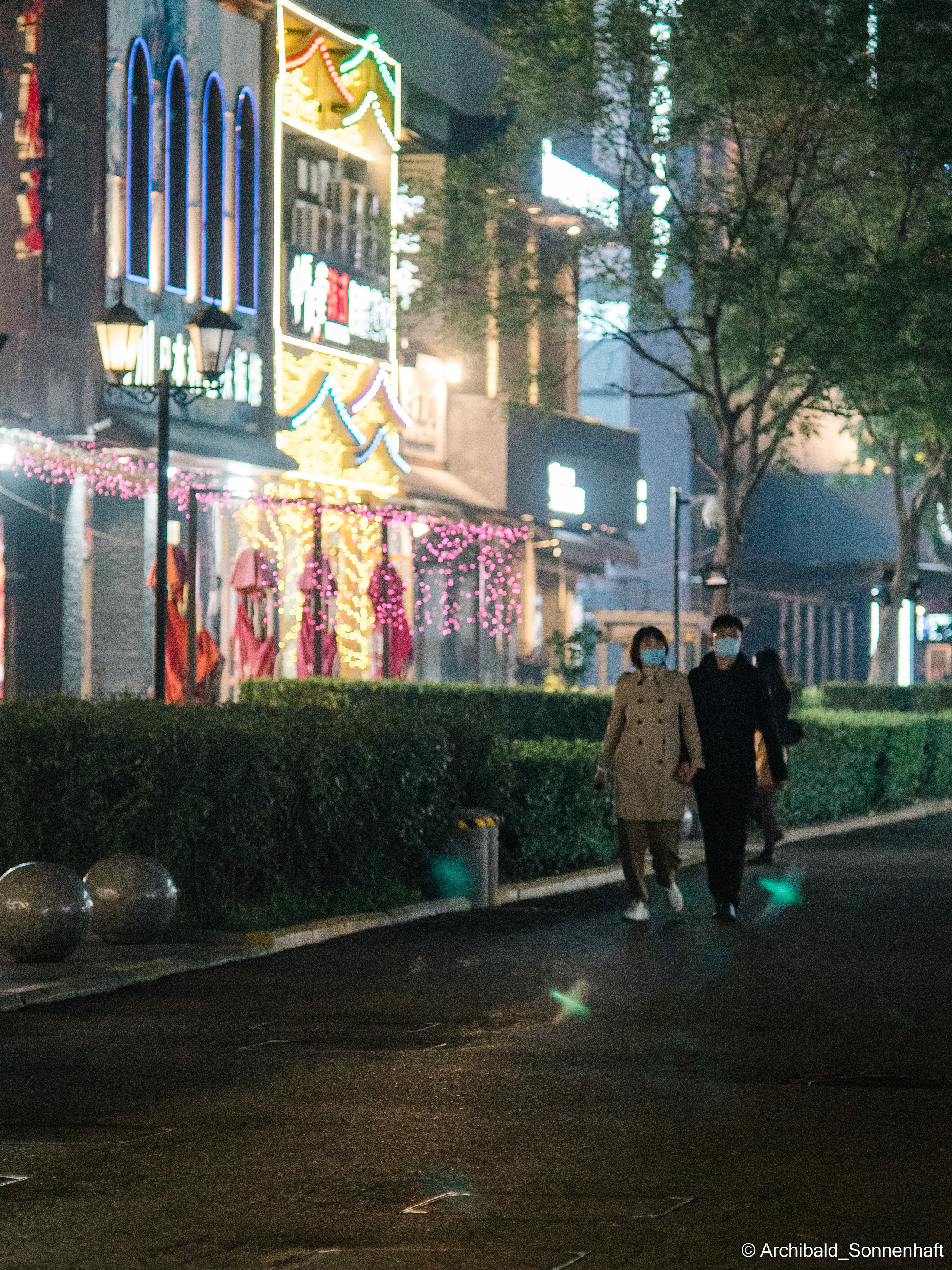 Aocheng. Photographer in Guangzhou, China. Archibald Sonnenhaft