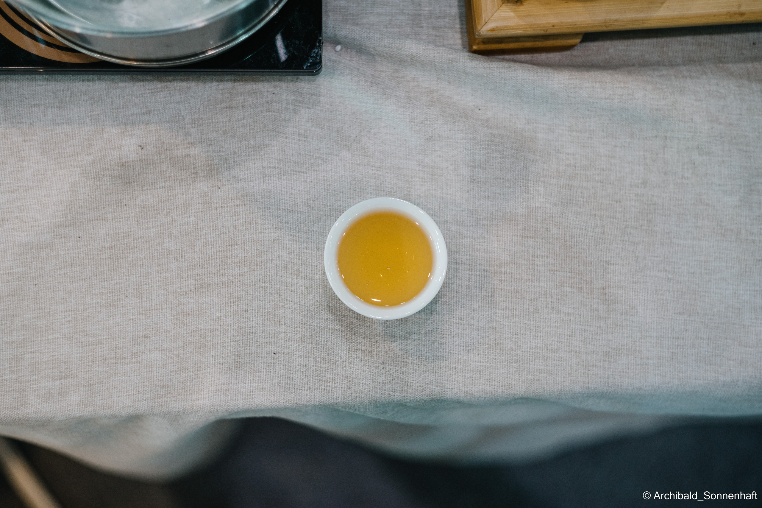 Tea exhibition in Tianjin, China. Photographer in Guangzhou, China. Archibald Sonnenhaft