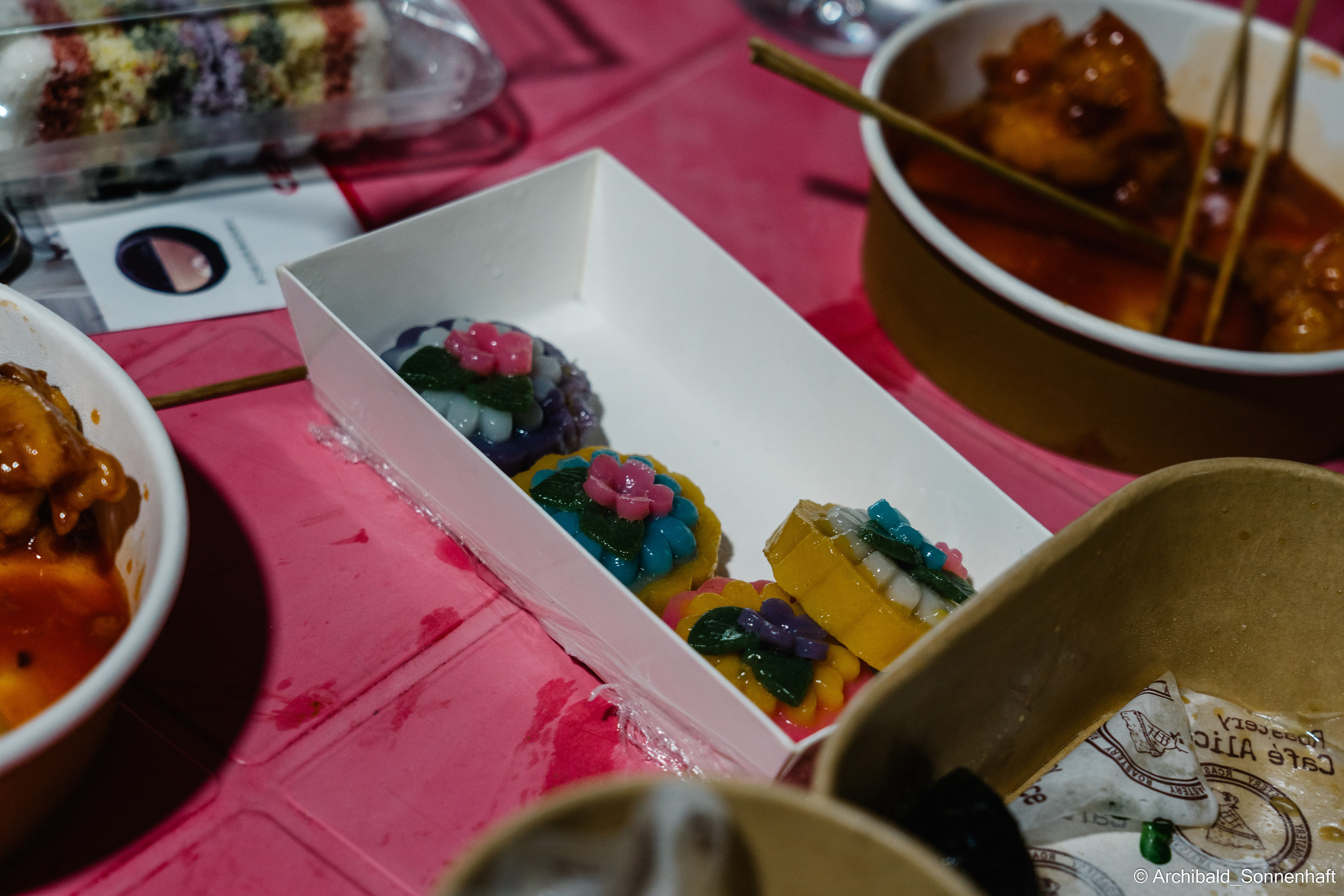 Korean food fest in Tianjin. Photographer in Guangzhou, China. Archibald Sonnenhaft