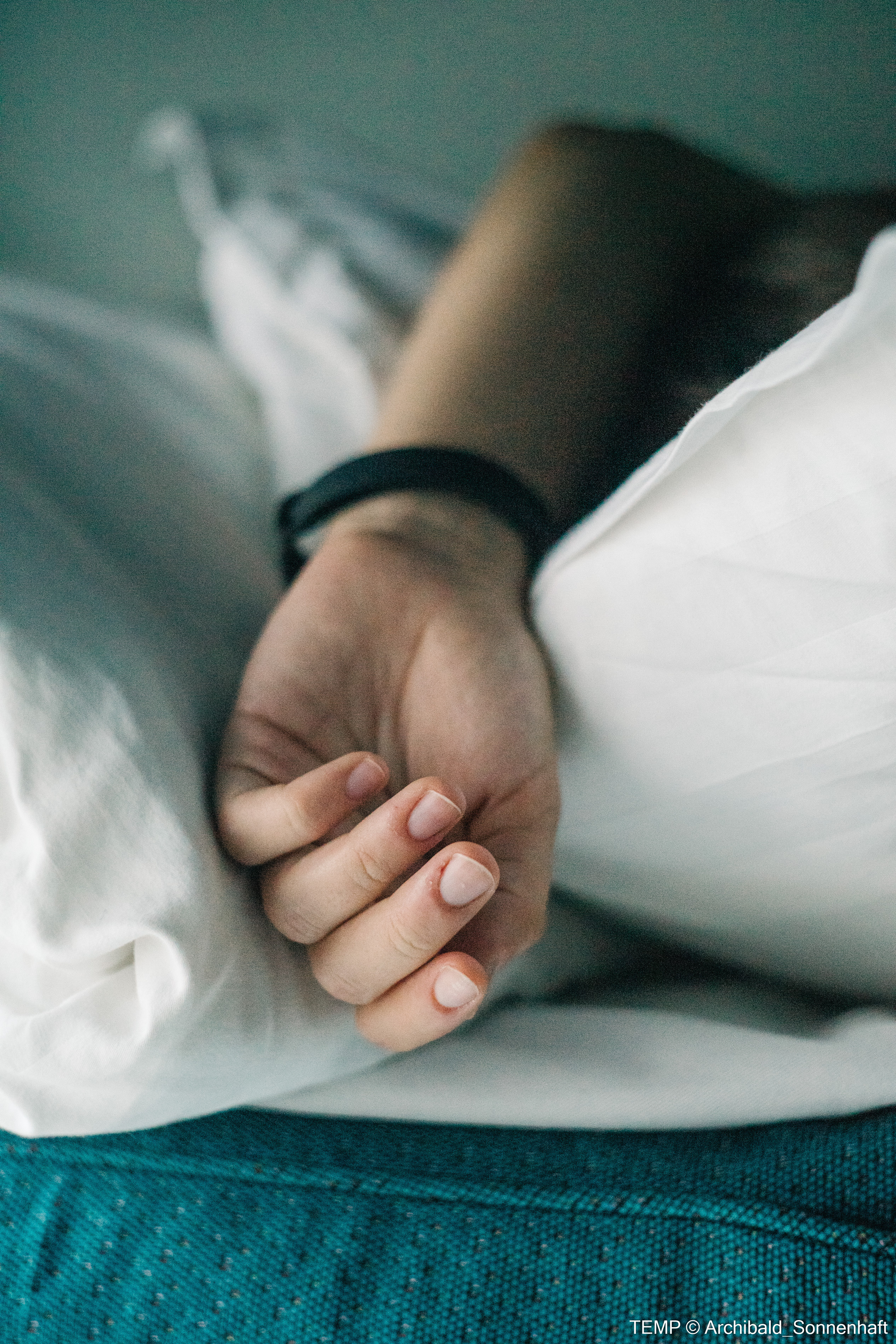 Small tourist island (Yantai district, China). Photographer in Guangzhou, China. Archibald Sonnenhaft