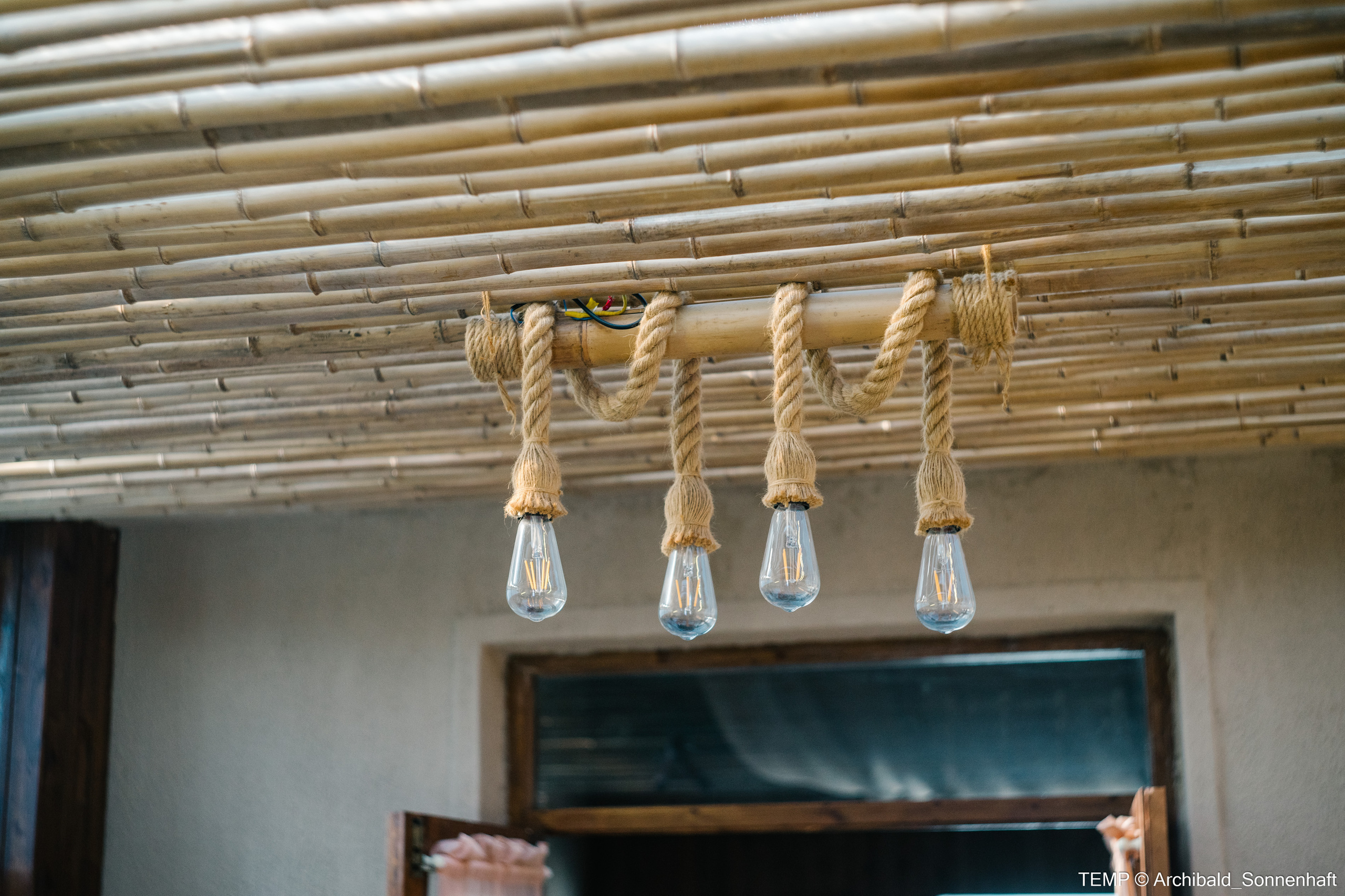 Small tourist island (Yantai district, China). Photographer in Guangzhou, China. Archibald Sonnenhaft