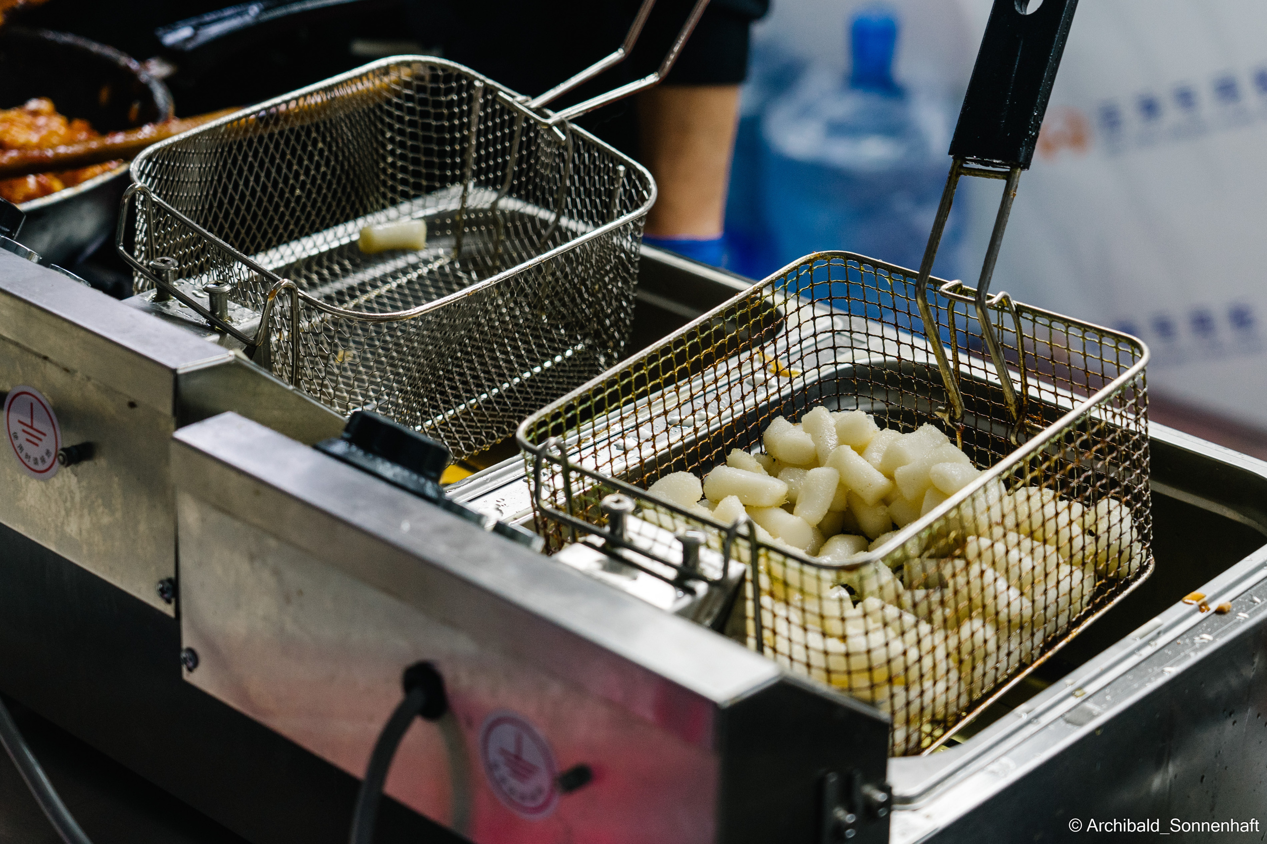 Korean food fest in Tianjin. Photographer in Guangzhou, China. Archibald Sonnenhaft