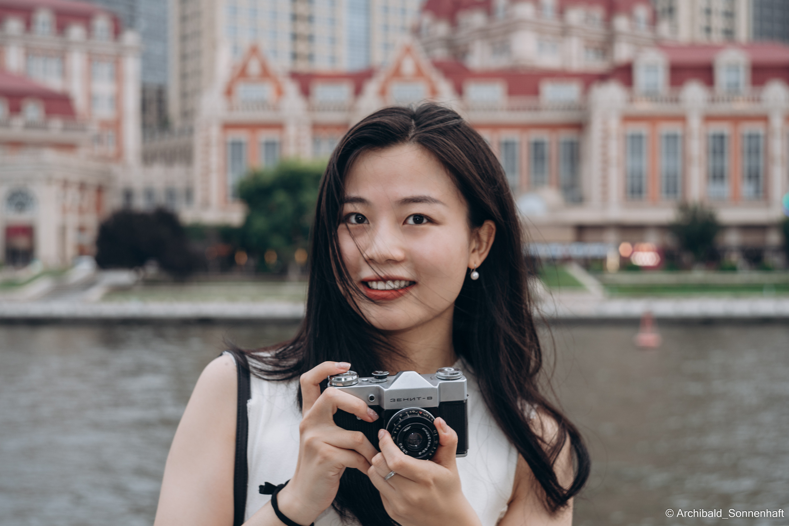 贾艺聪 (Jia Yicong), 2022.08.21. Photographer in Guangzhou, China. Archibald Sonnenhaft