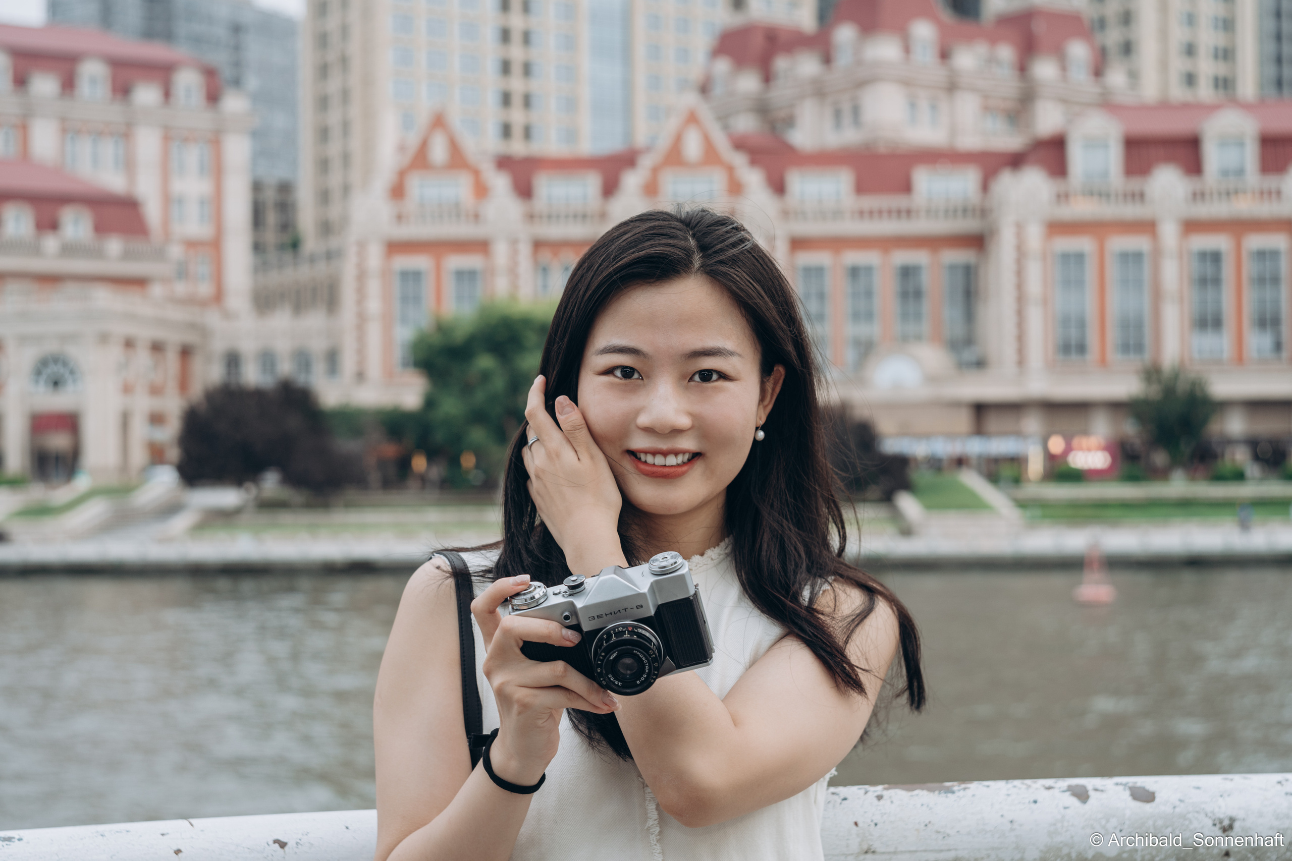 贾艺聪 (Jia Yicong), 2022.08.21. Photographer in Guangzhou, China. Archibald Sonnenhaft