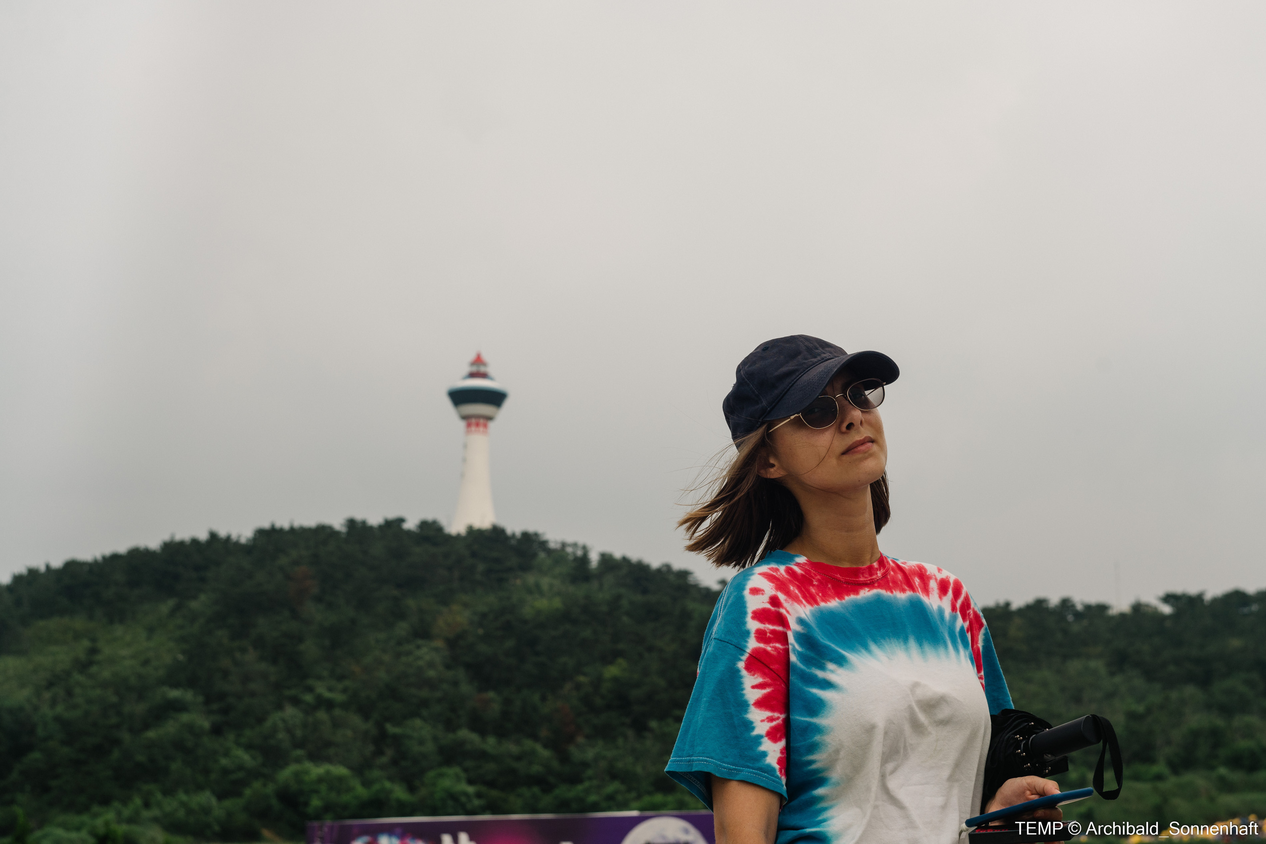 Small tourist island (Yantai district, China). Photographer in Guangzhou, China. Archibald Sonnenhaft