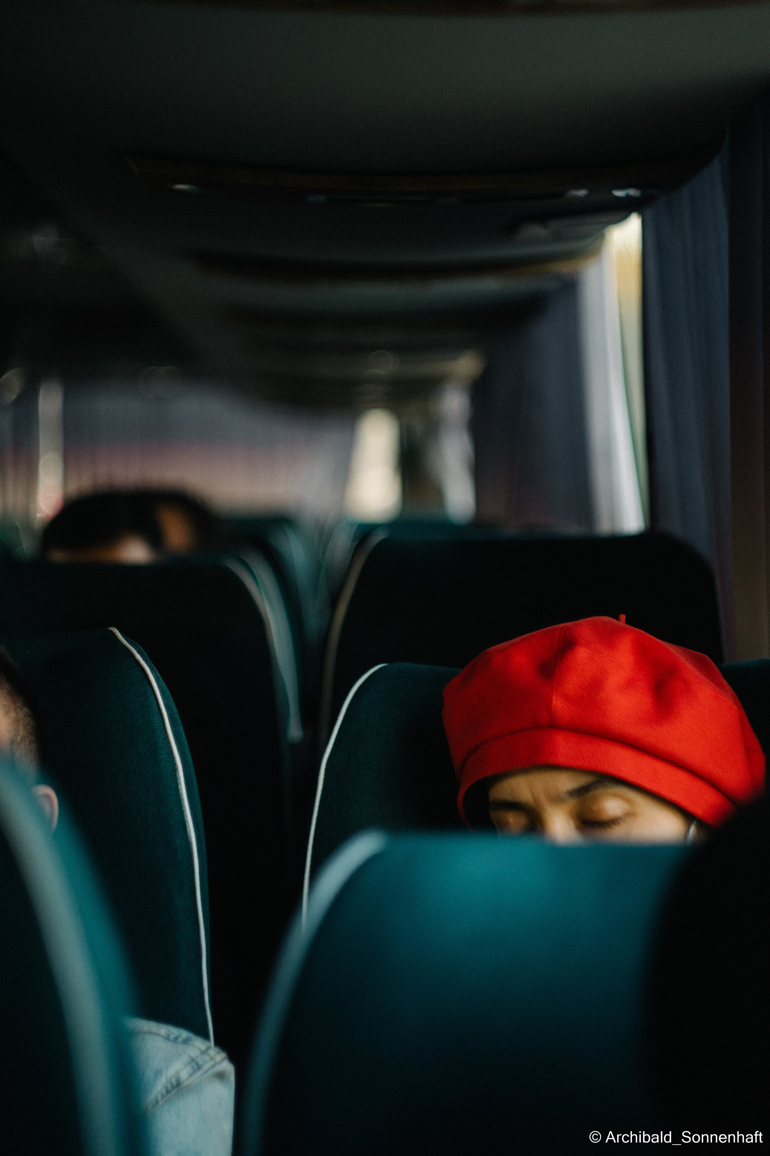 Light, beautiful, vertical. Photographer in Guangzhou, China. Archibald Sonnenhaft