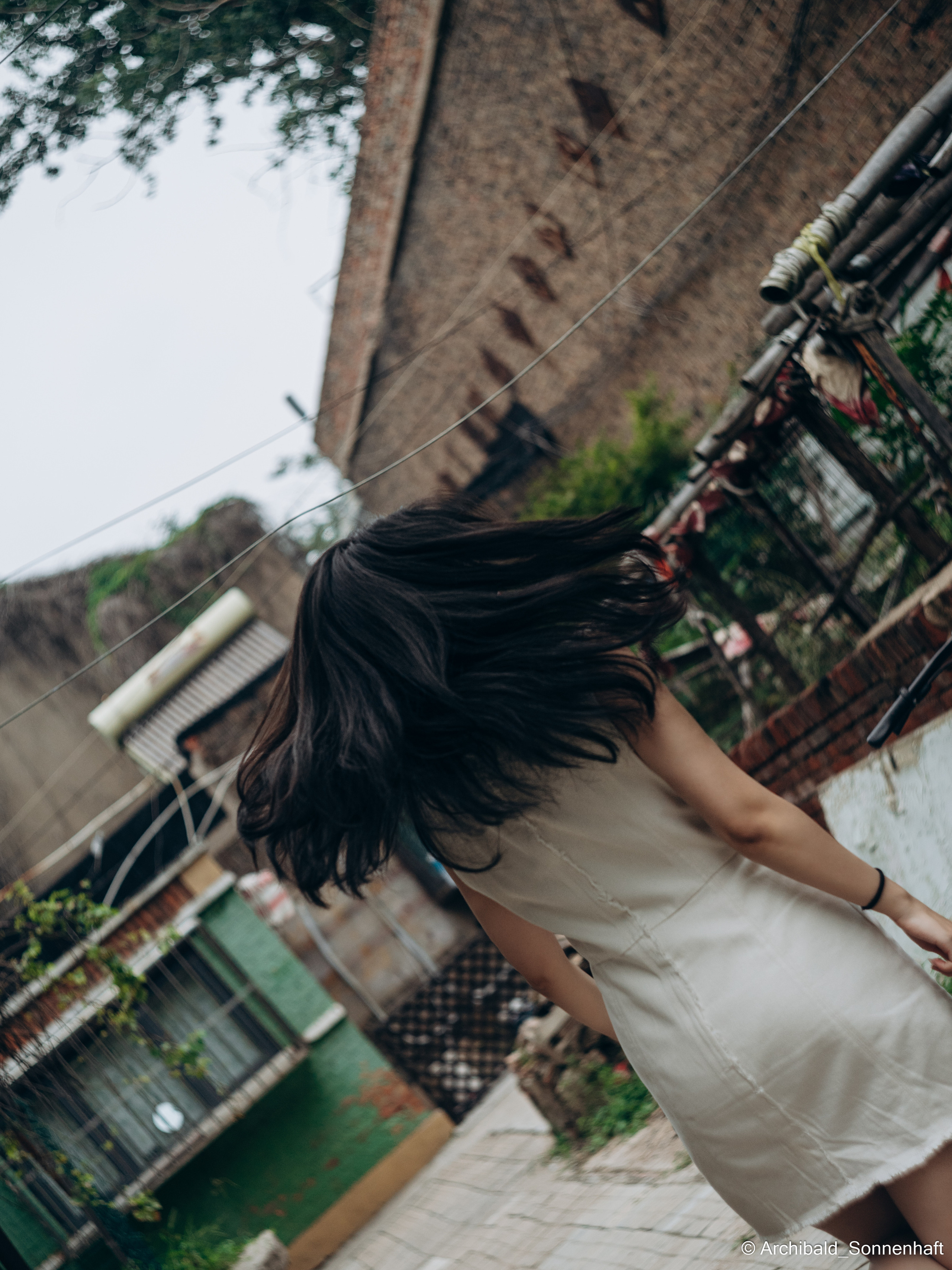 贾艺聪 (Jia Yicong), 2022.08.21. Photographer in Guangzhou, China. Archibald Sonnenhaft