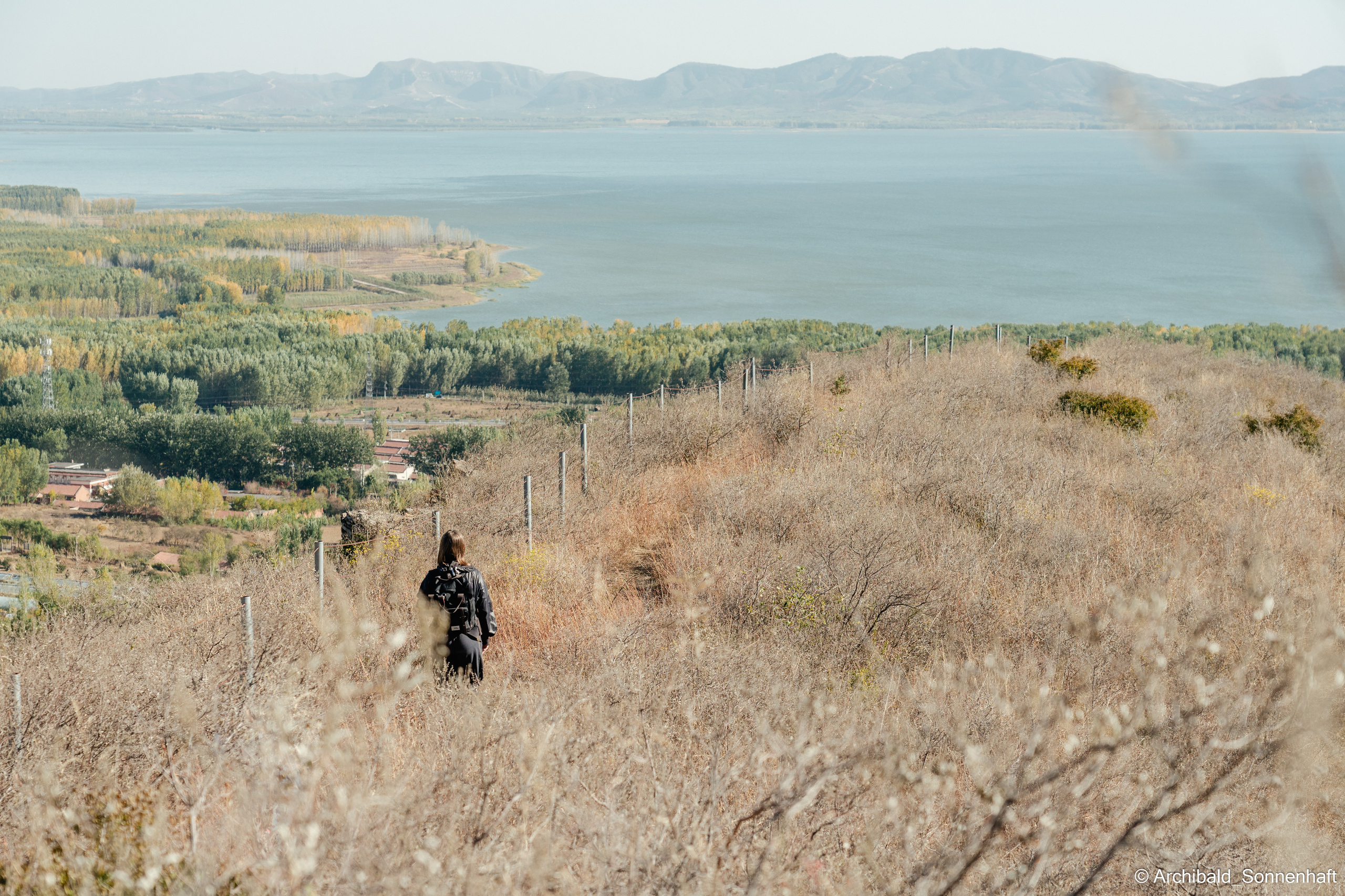 Hiking in Panlai. Photographer in Guangzhou, China. Archibald Sonnenhaft