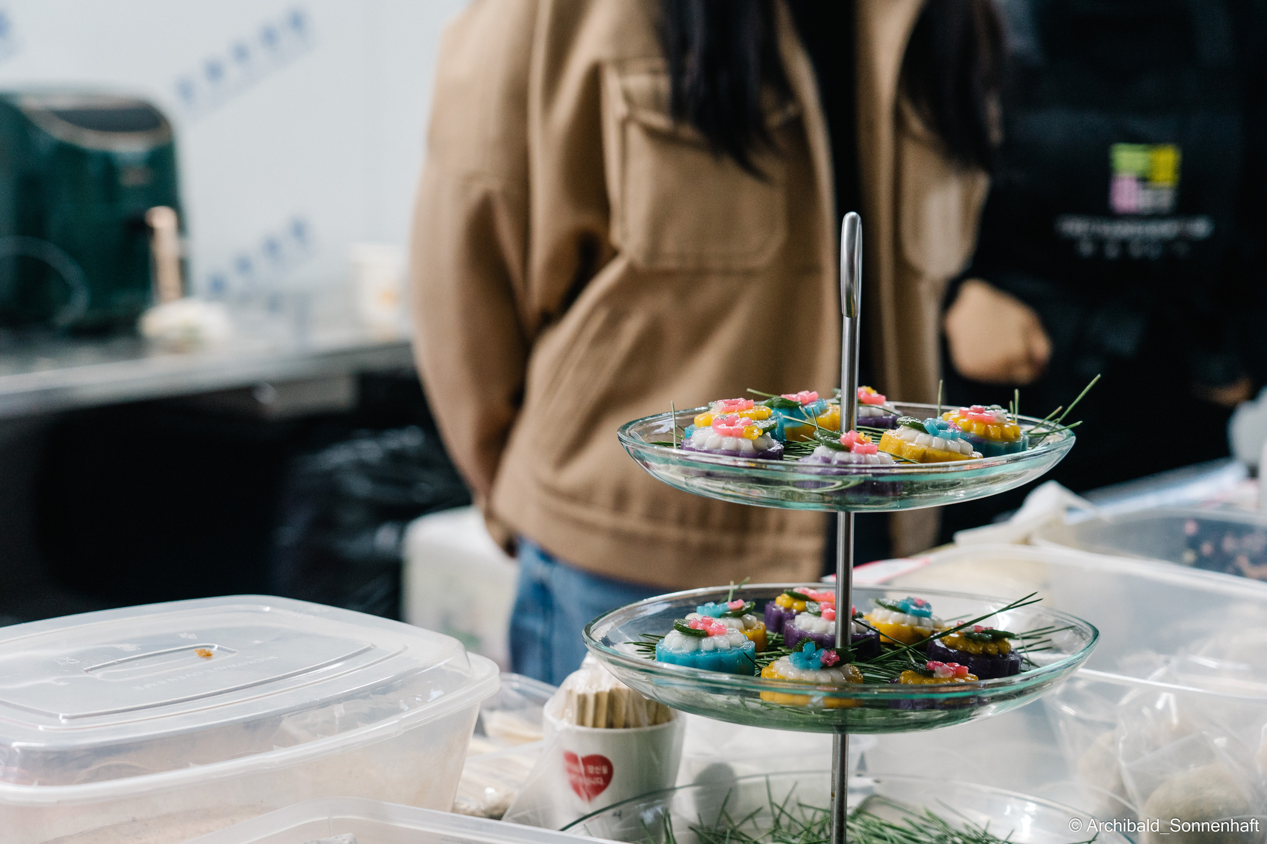 Korean food fest in Tianjin. Photographer in Guangzhou, China. Archibald Sonnenhaft