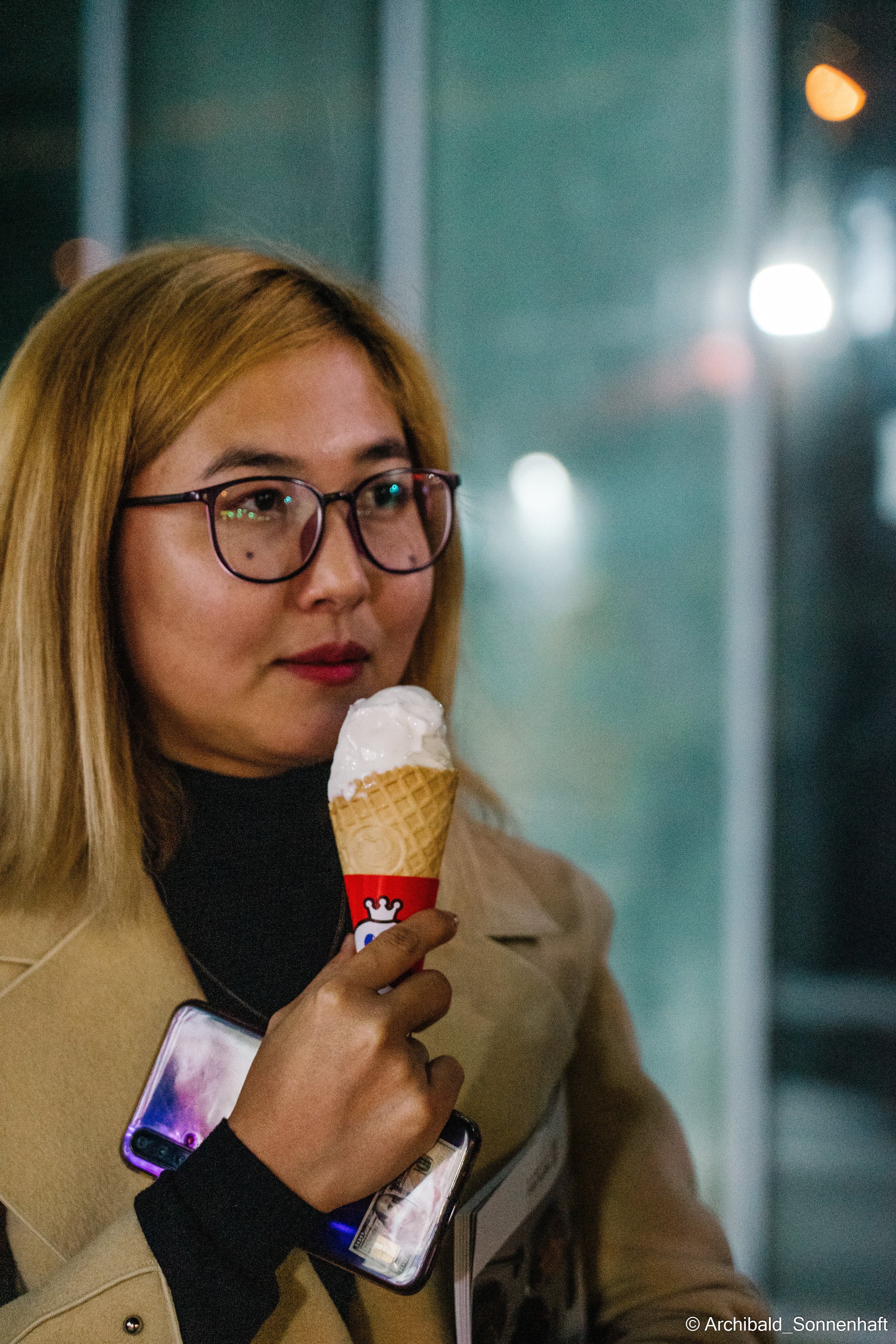 Korean food fest in Tianjin. Photographer in Guangzhou, China. Archibald Sonnenhaft