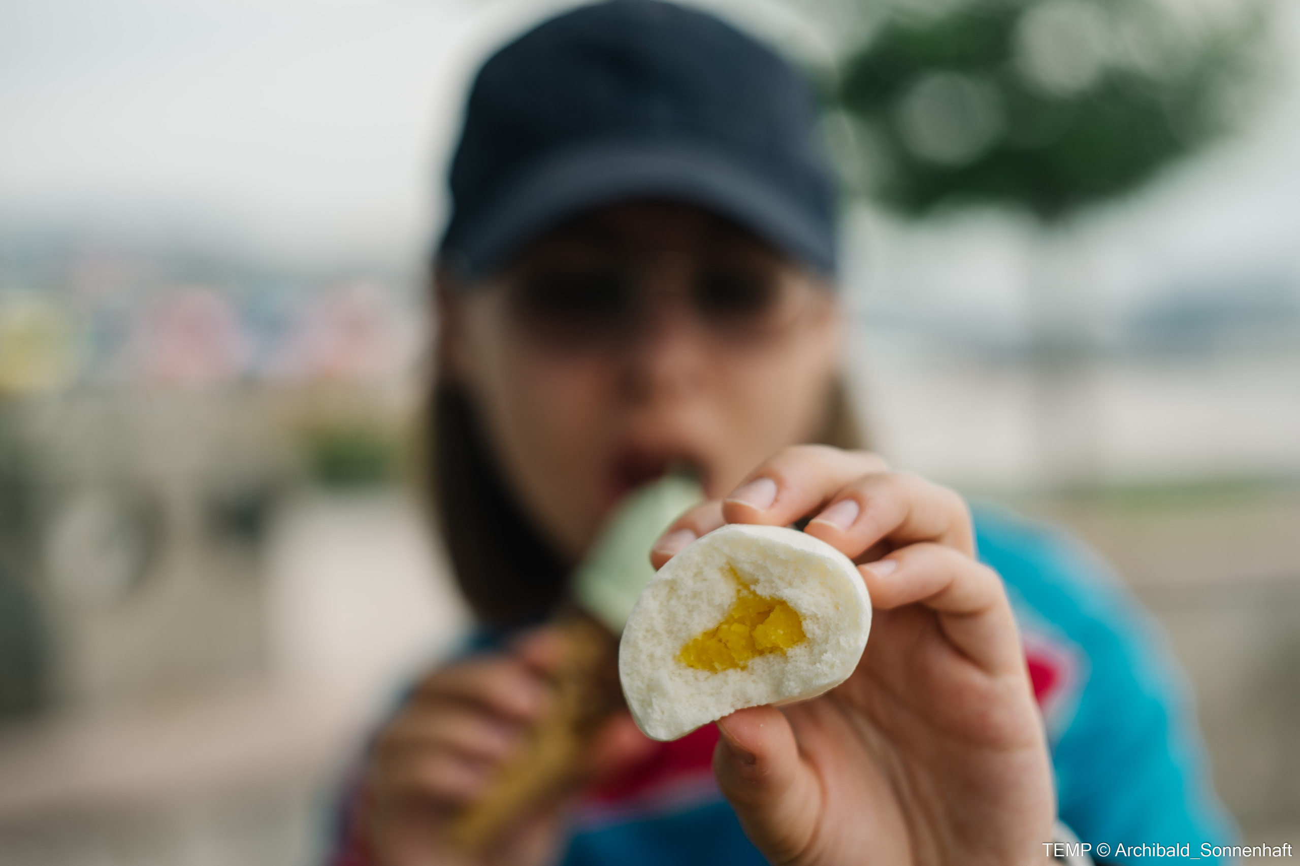 Small tourist island (Yantai district, China). Photographer in Guangzhou, China. Archibald Sonnenhaft