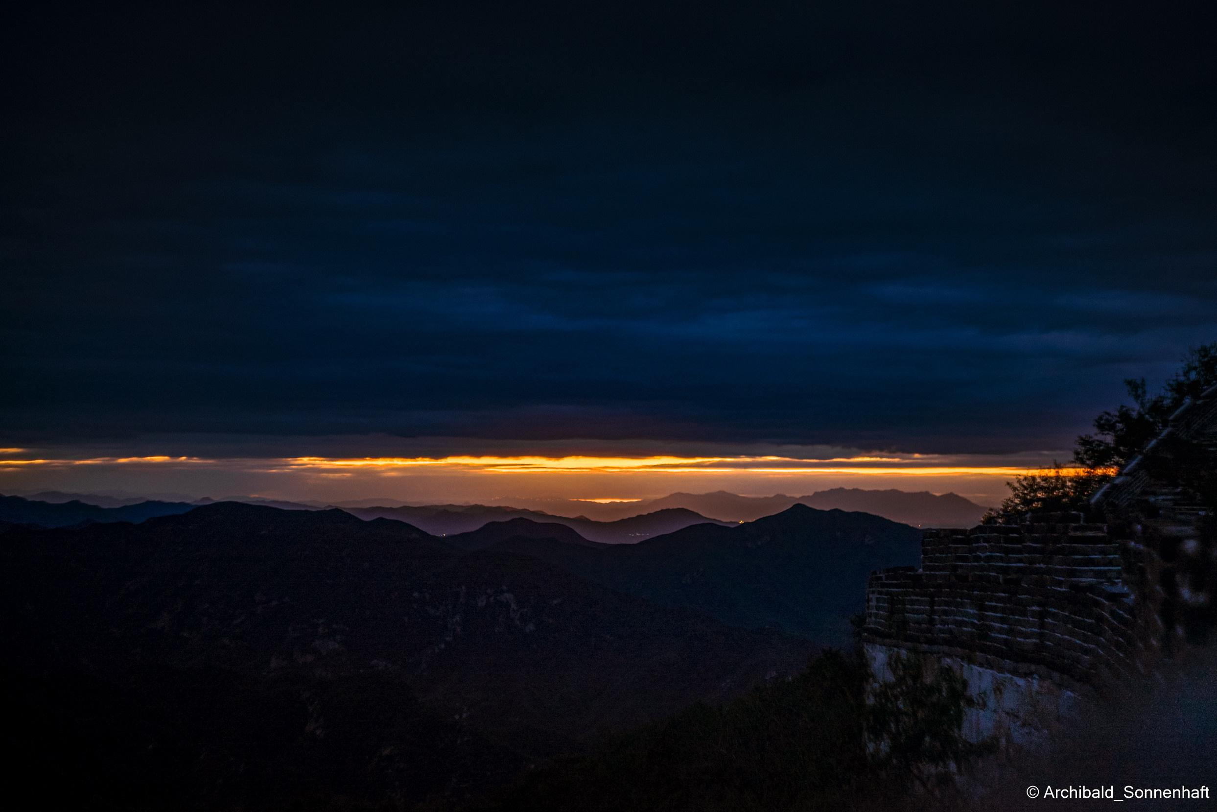 Soft, beautiful, horizontal. Photographer in Guangzhou, China. Archibald Sonnenhaft