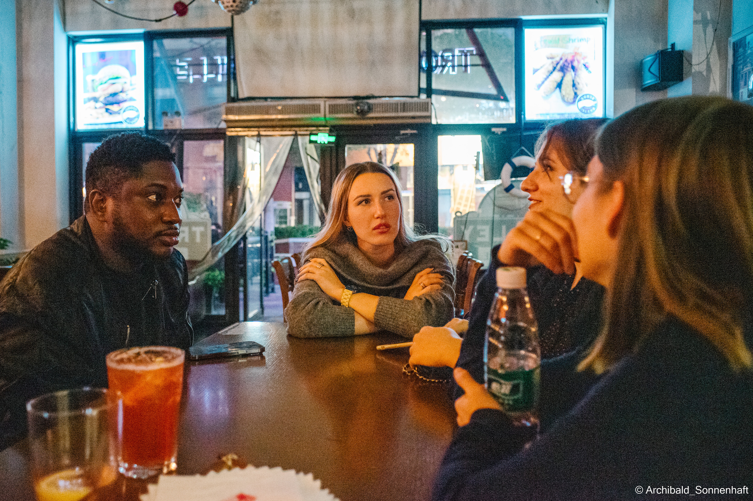 Aocheng. Photographer in Guangzhou, China. Archibald Sonnenhaft