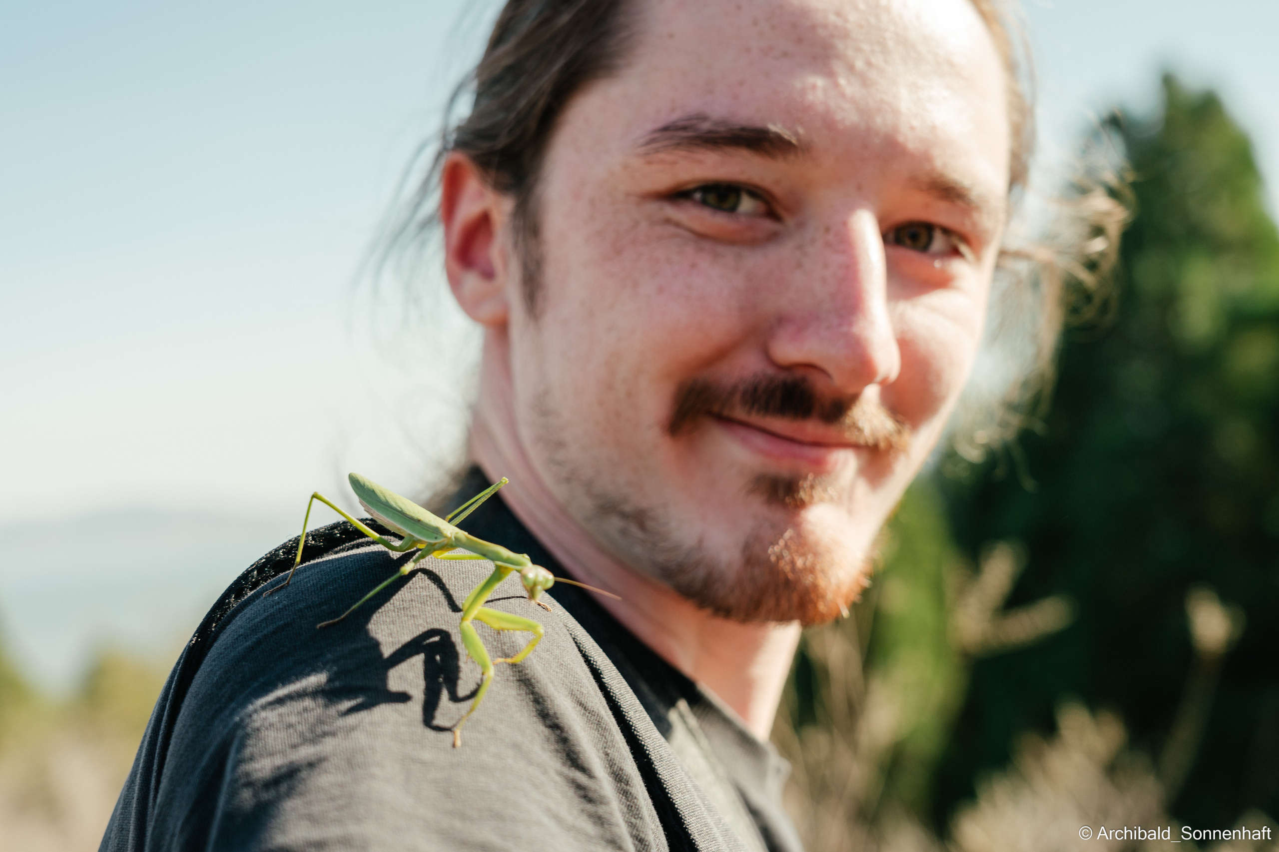 Hiking in Panlai. Photographer in Guangzhou, China. Archibald Sonnenhaft