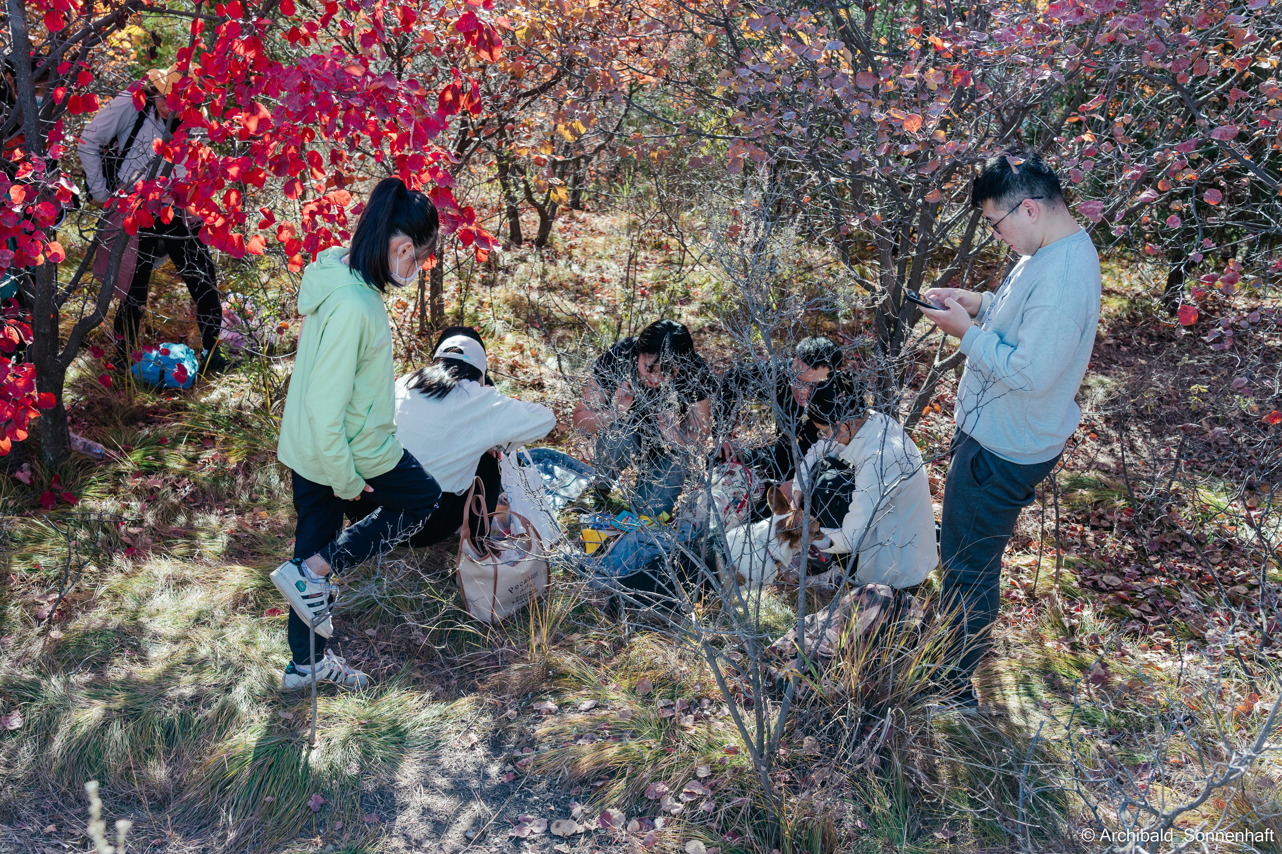 Hiking in Panlai. Photographer in Guangzhou, China. Archibald Sonnenhaft
