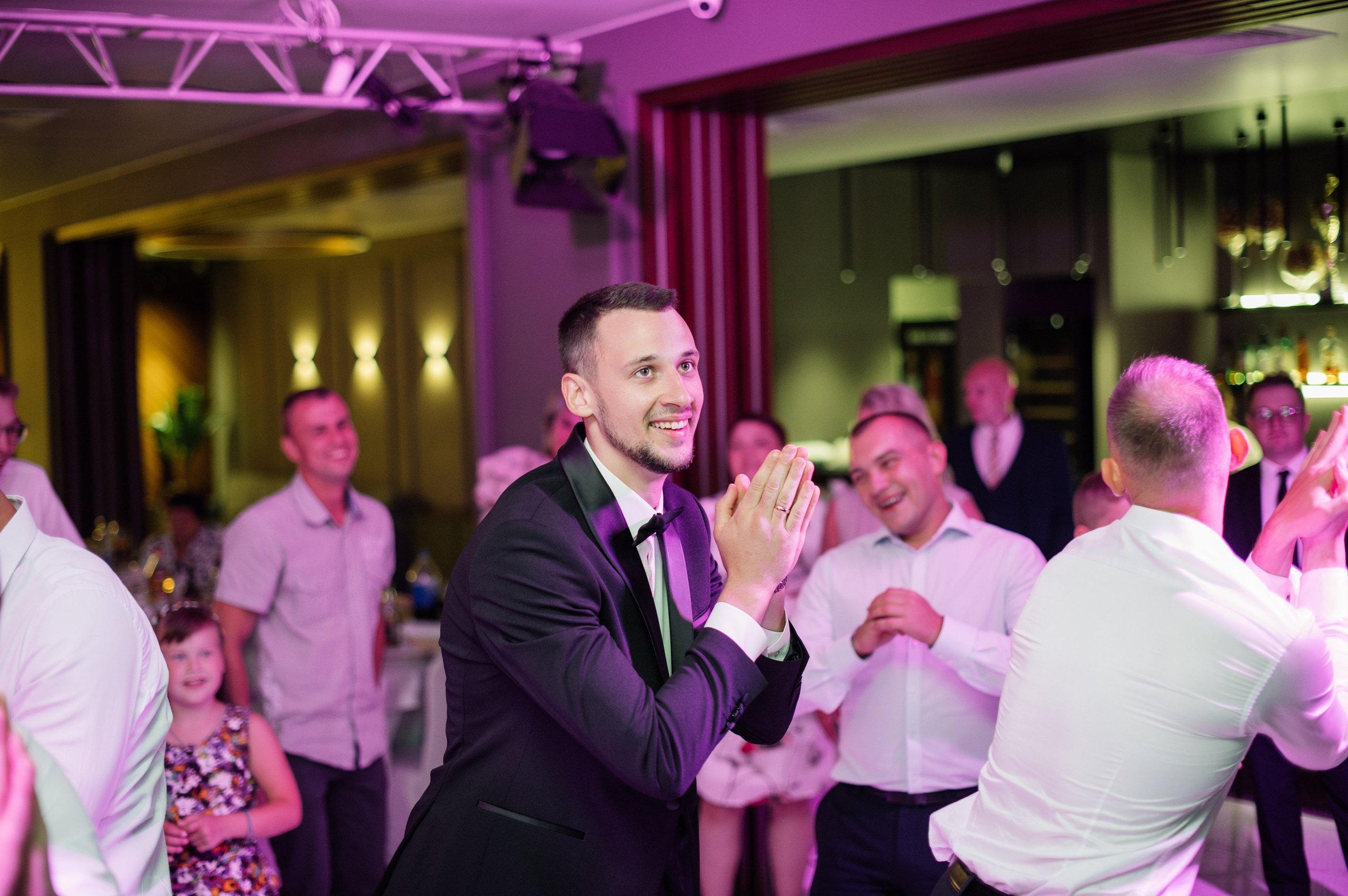 Свадебная фотосессия в Овстуге и Дятьково. Свадебный и репортажный фотограф видеограф Брянск/Москва