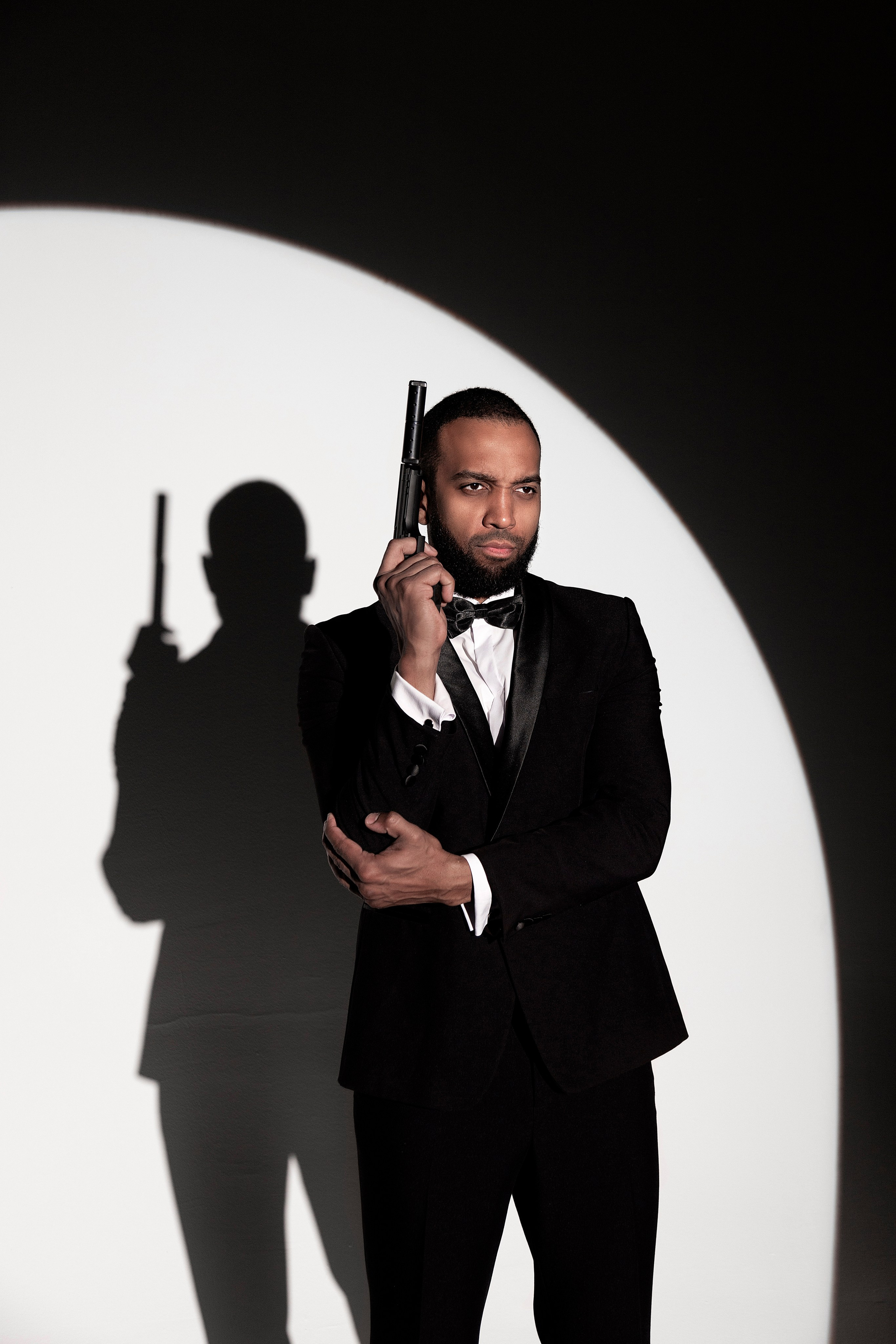 Джеймс Бонд. Настасья Перова Фотограф