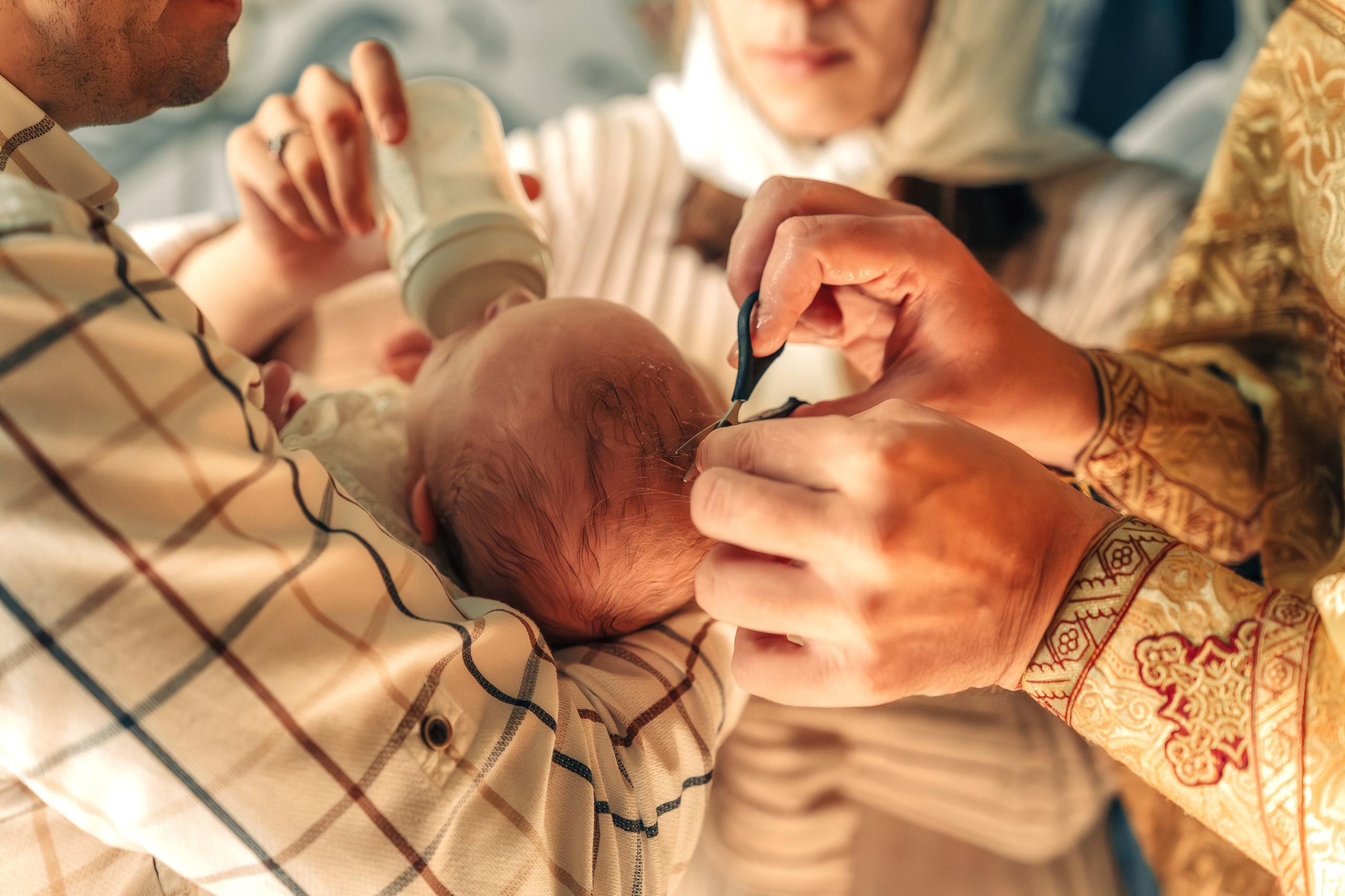 Крещение в церкви Воскресения Христова. Свадебный и репортажный фотограф в Воронеже Роман Янко