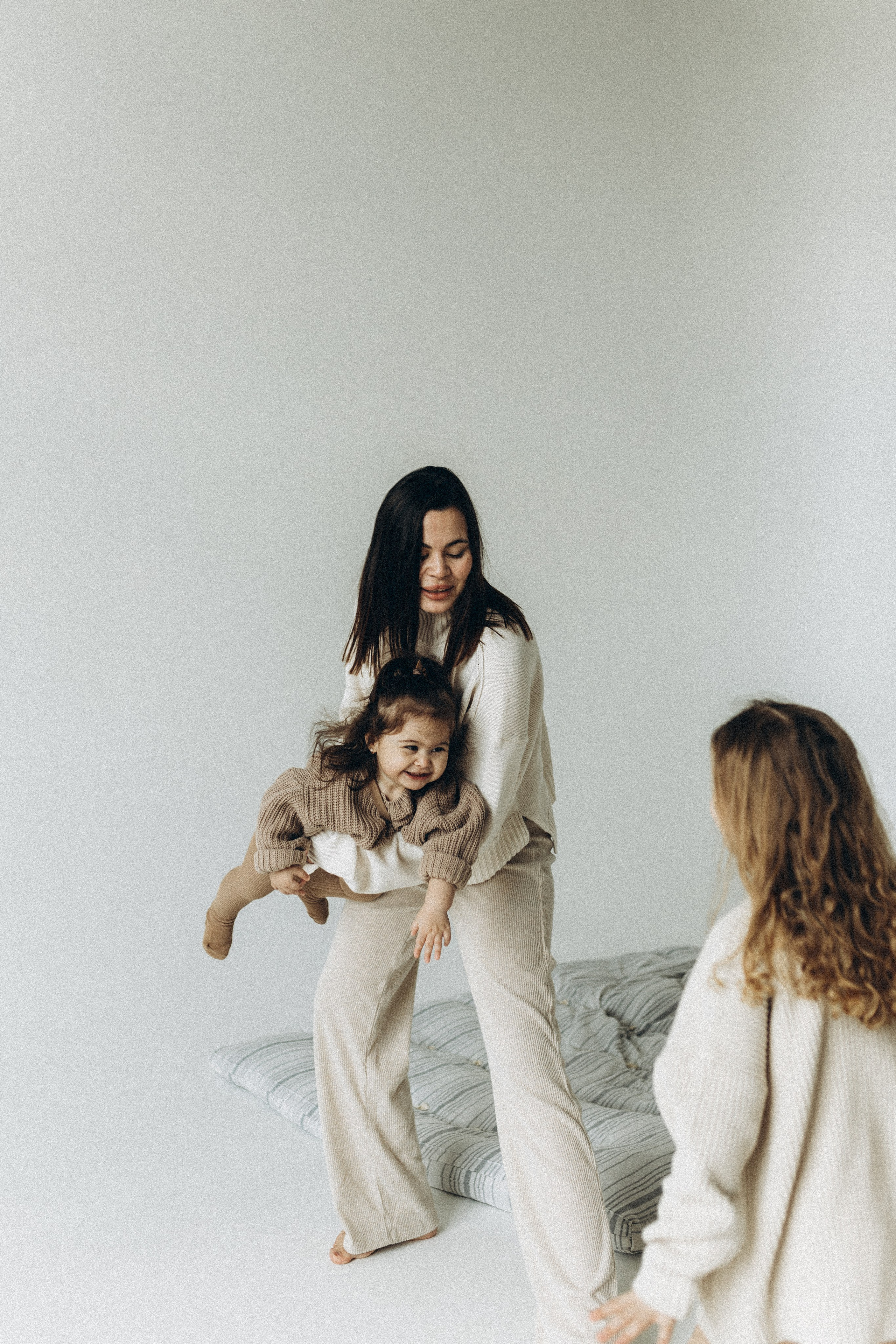 Алина, Алиса и Афина. Семейный фотограф в Новороссийске и Анапе Александра Яковлева