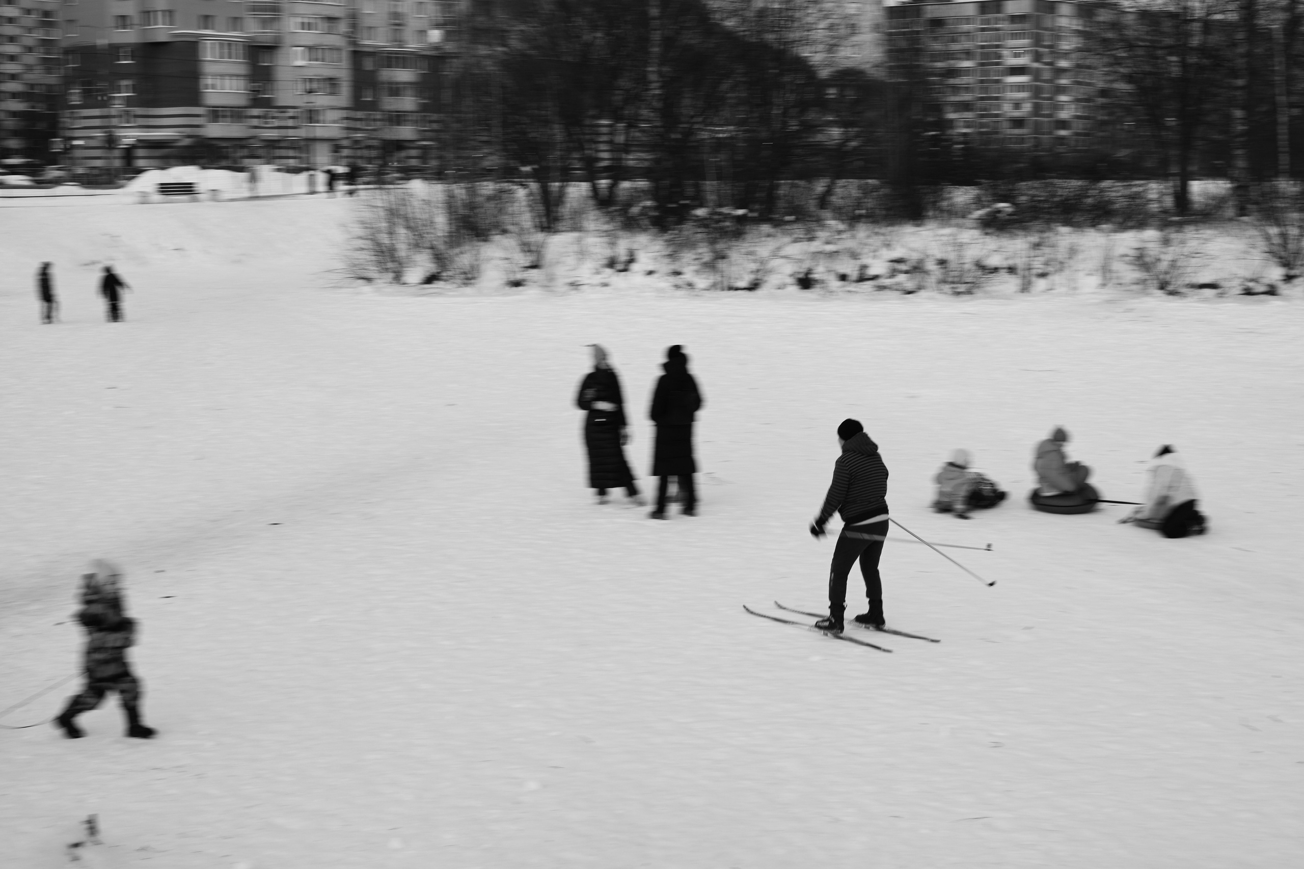 Зимний репортаж в Санкт-Петербурге — катание с горки | Филипп Линзин. Репортажный и портретный фотограф в Санкт-Петербурге Филипп Линзин