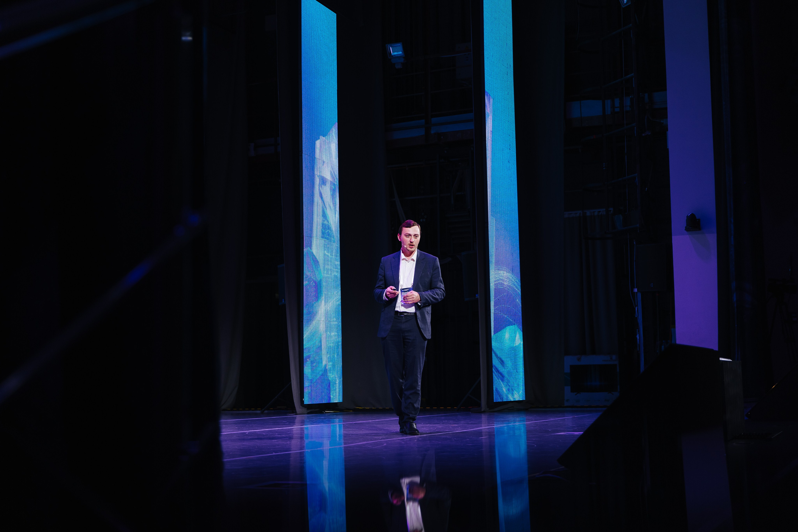 Сбер лекция по ИИ. Фотограф в Красноярске Любовь Малеева