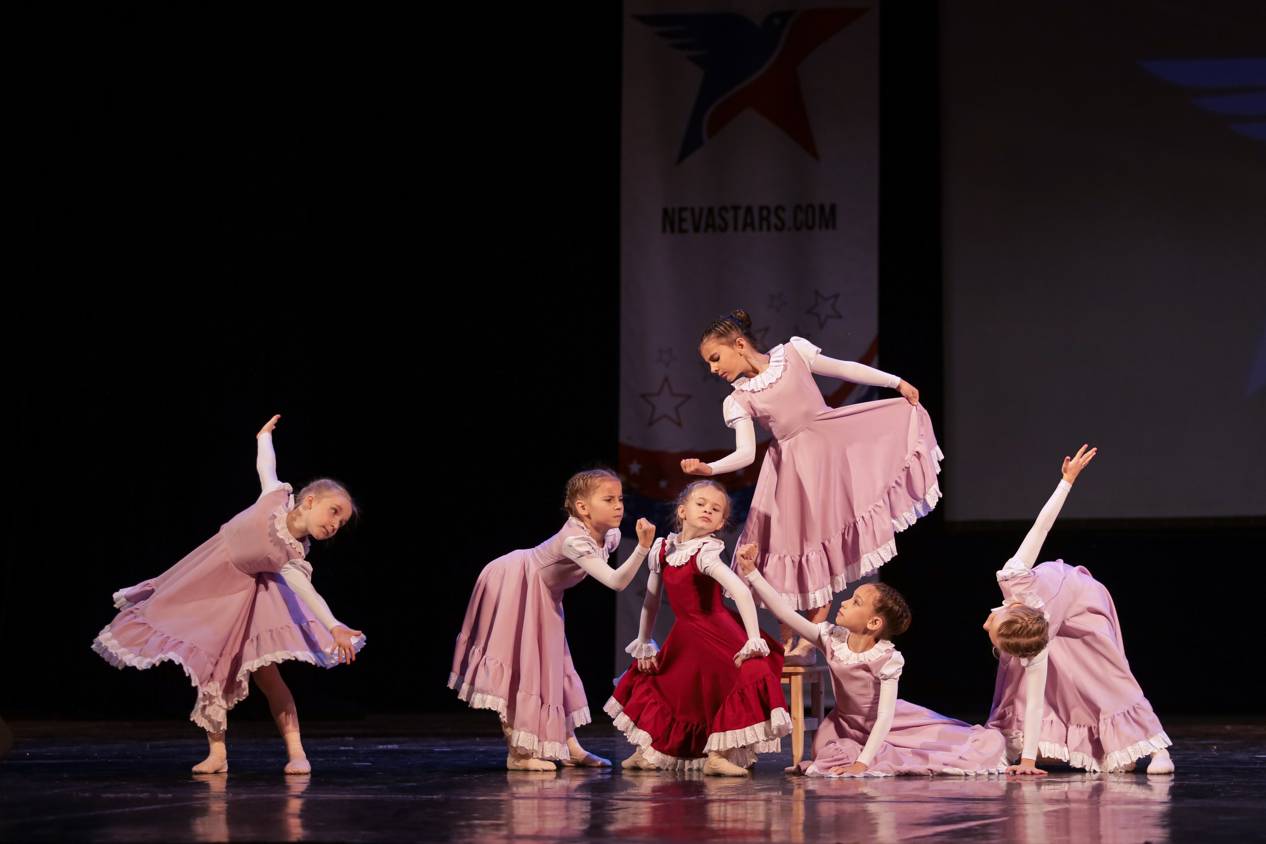 Невские Звезды. Портретный Фотограф Александр «Konevtsoph» В Санкт-Петербурге