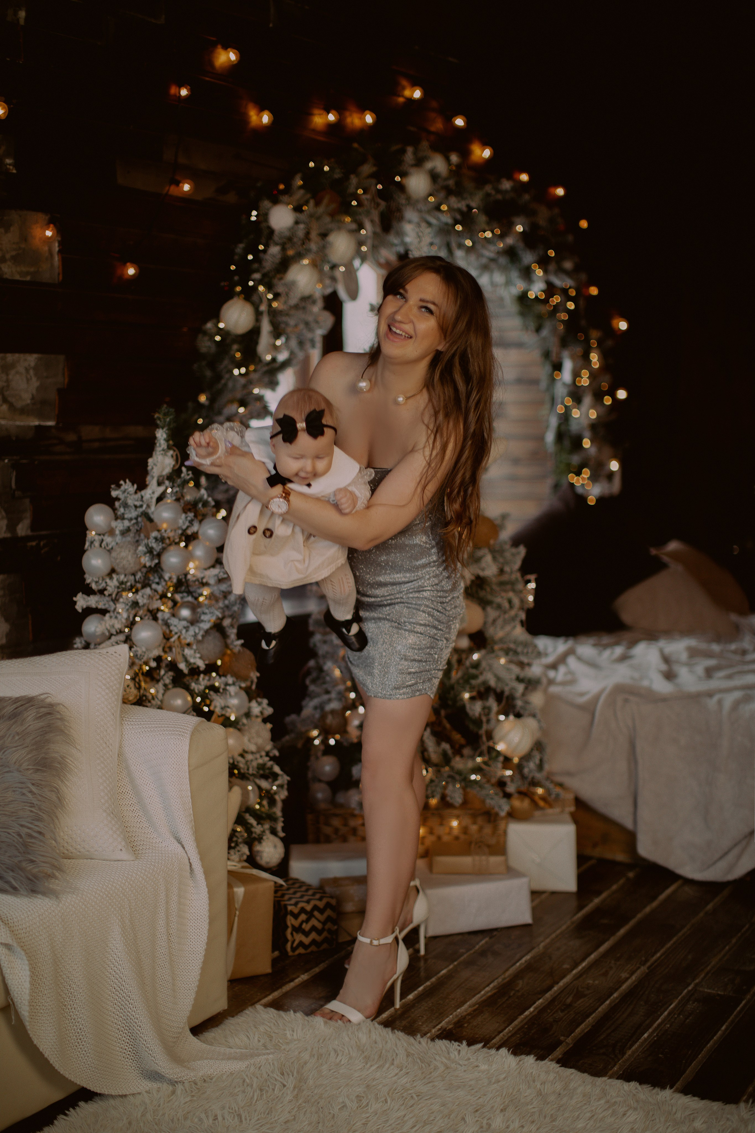 Первая новогодняя фотосессия малышки Эмилии. Фотограф в Нижнем Новгороде