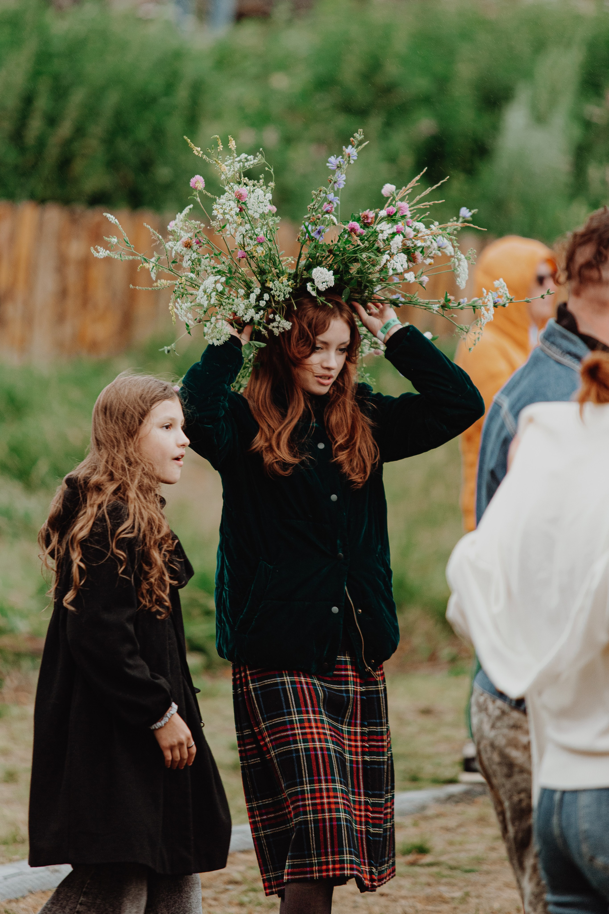 Фестиваль «Абалакское поле» XVI. Арт-фотограф Крис Л. в Тобольске: портрет, семейные, свадьбы