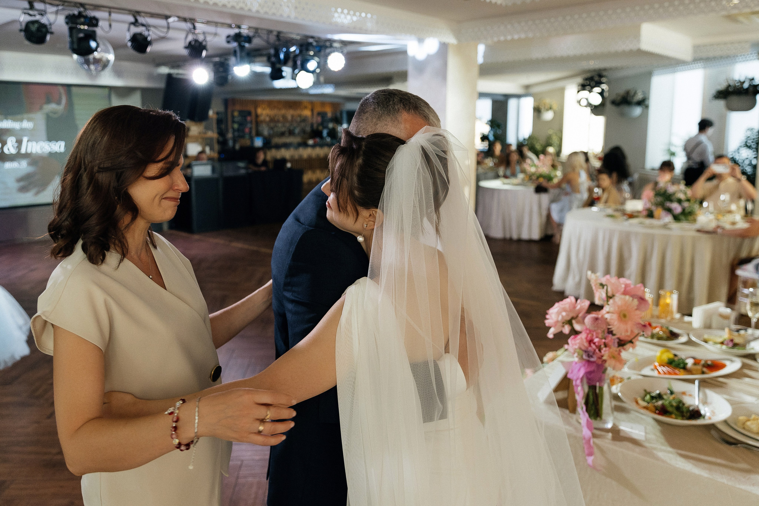 Марк и Инесса. Свадебный фотограф в Краснодаре Ольга Цвиченко