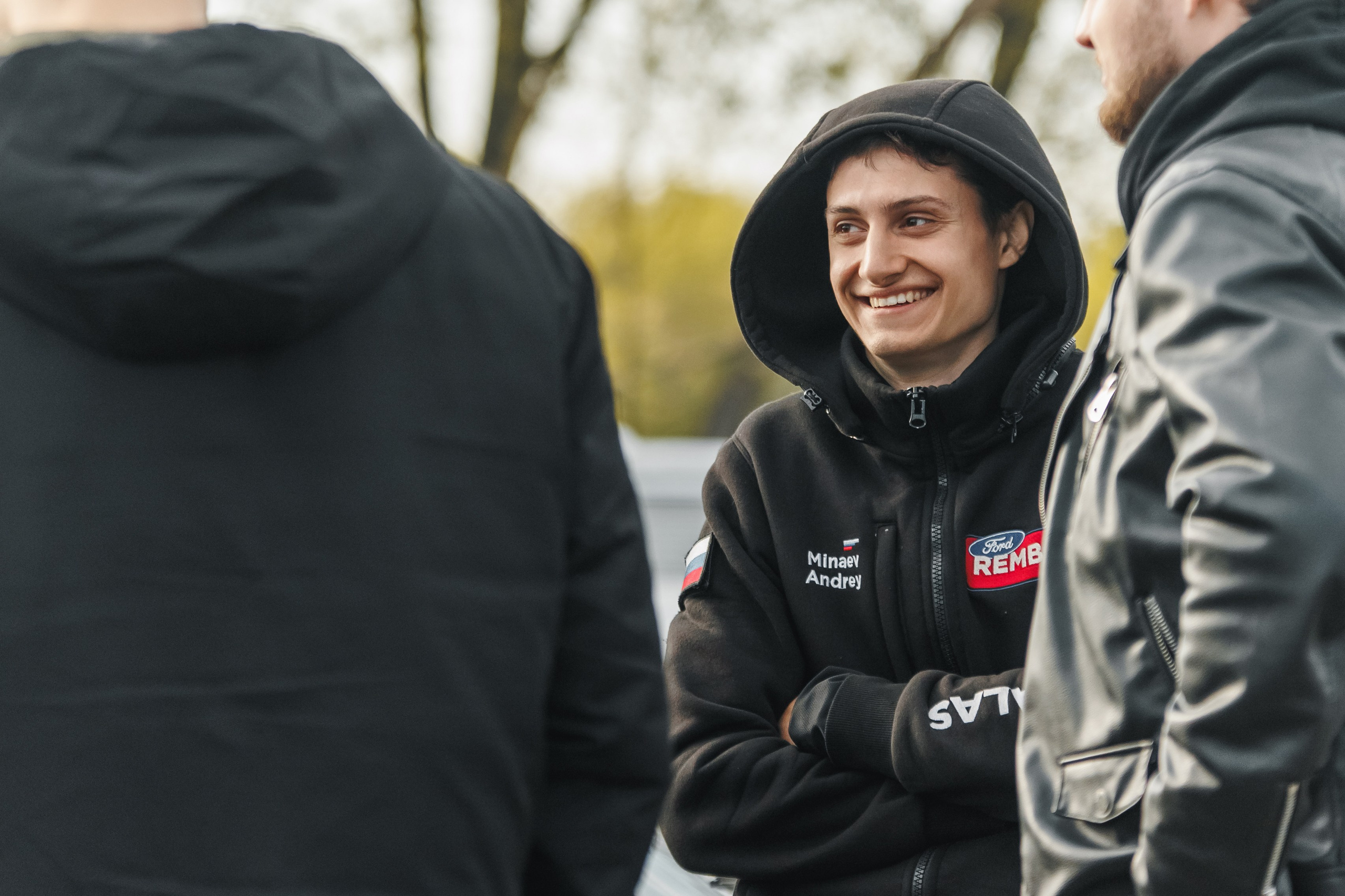 Выставка и дрифт машин. Репортажный фотограф. Москва. Алина Ланская