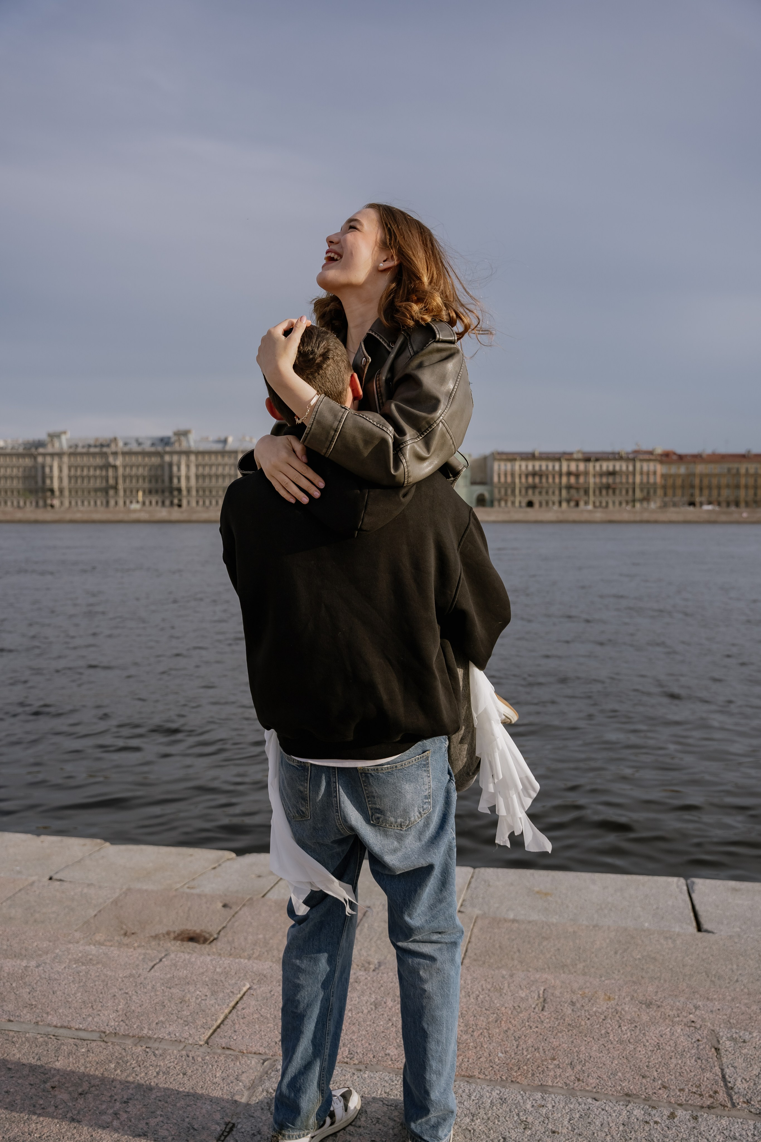 Прогулка у Невы