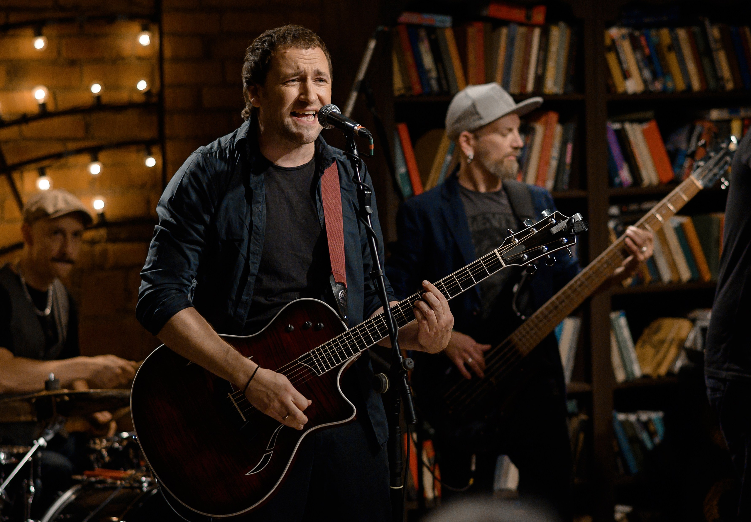 КВАРТИРНИК У МАРГУЛИСА. РЕПОРТАЖНЫЙ И БИЗНЕС ФОТОГРАФ В МОСКВЕ, ЕГОР НИКОЛАЕВ