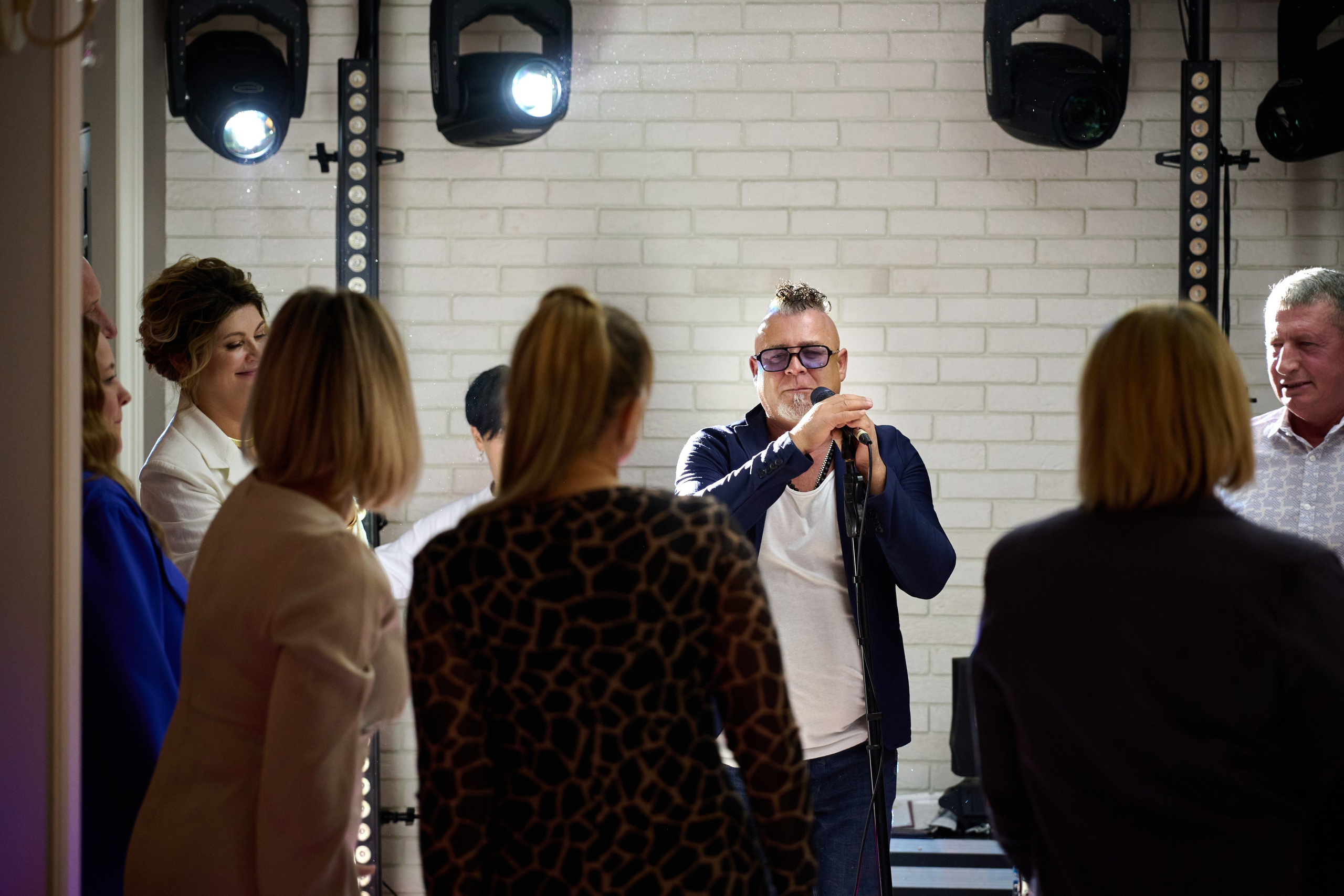 Фотосъемка юбилея Валентины. Профессиональный фотограф Старый Оскол, Губкин — свадьба, венчание, крещение, юбилей и день рождения