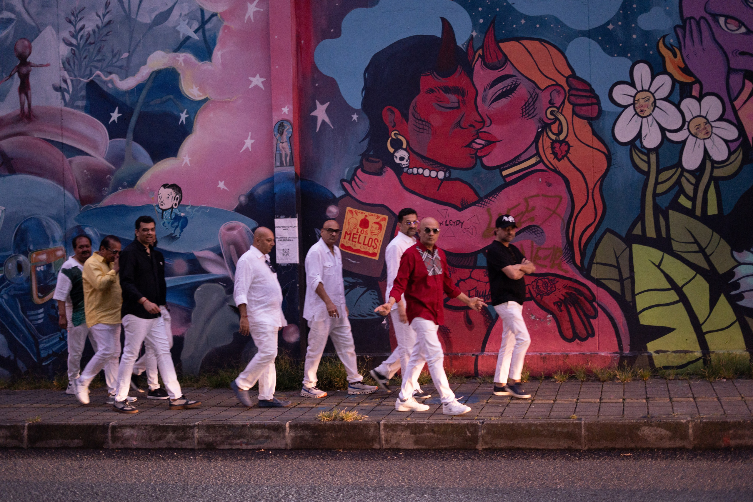 Bachelor party / One day in Medellin. Wedding Photographer in Barcelona and Medellin