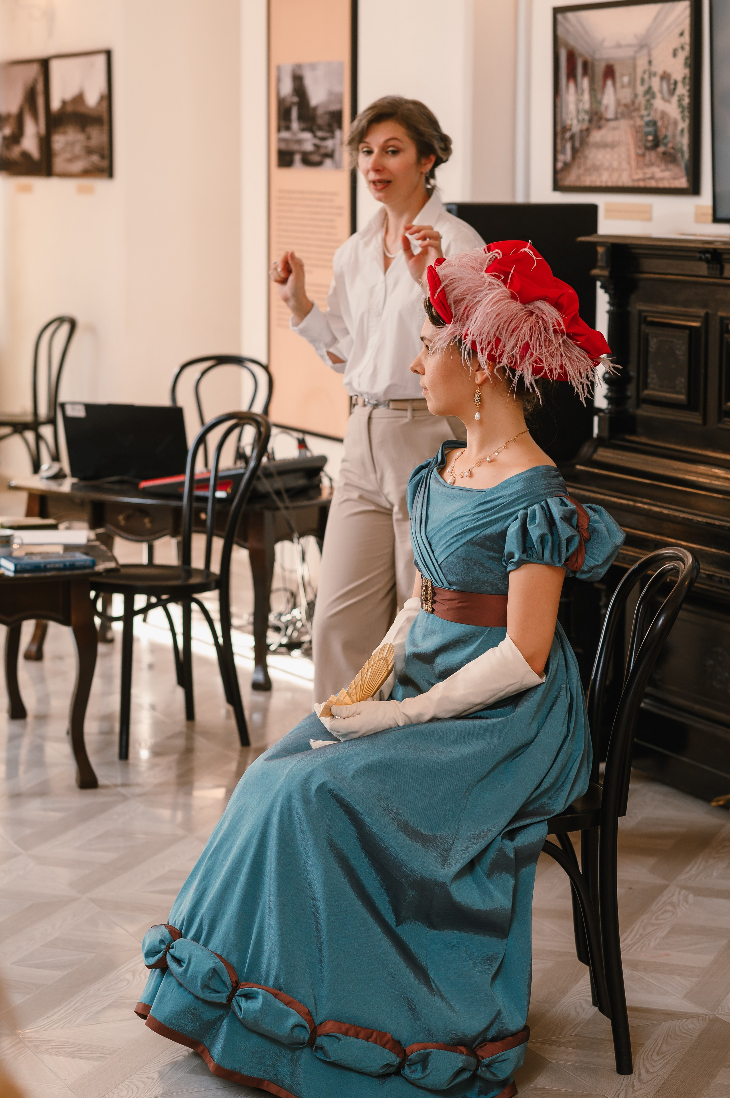 «Евгений Онегин»: лекция в особняке. Wedding and family photographer USA